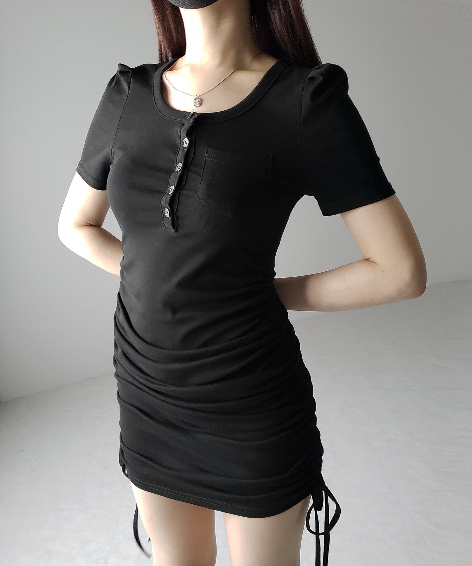【 2color 】シャーリングリボンヘンリーネックミニワンピース / shirring ribbon henley neck mini onepiece