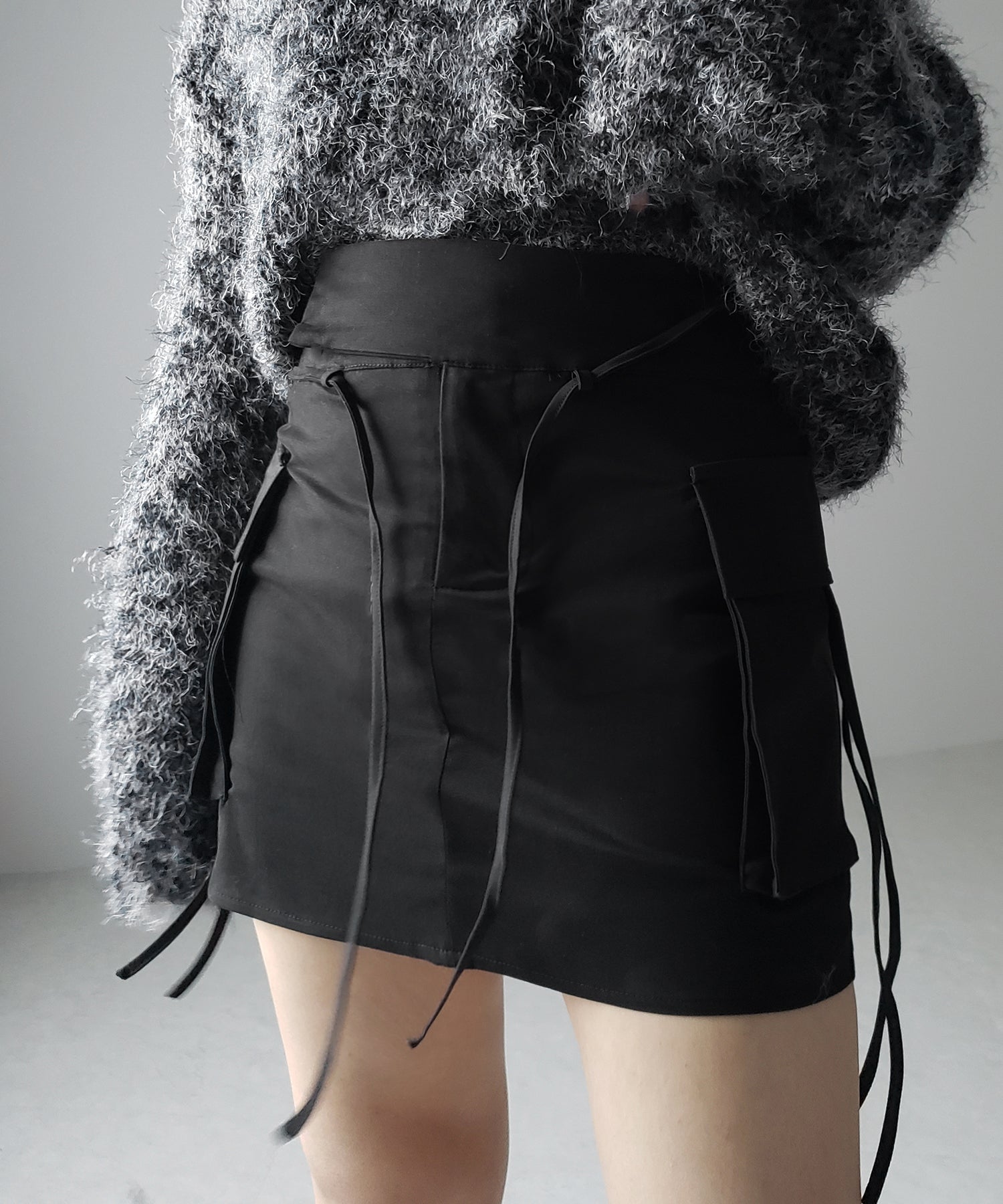 【 2WAY 】3ストラップリボンカーゴミニスカート / three strap ribbon cargo mini skirt