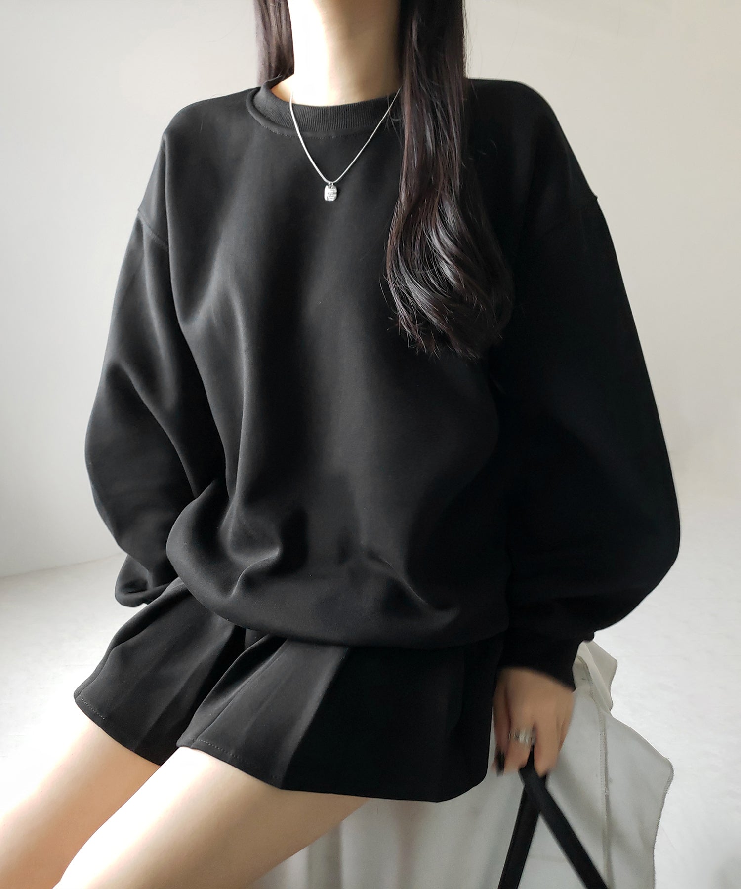 【 セットアップ 】オーバースウェットトップス + プリーツミニスカート SET / oversweat tops + pleated mini skirt SET