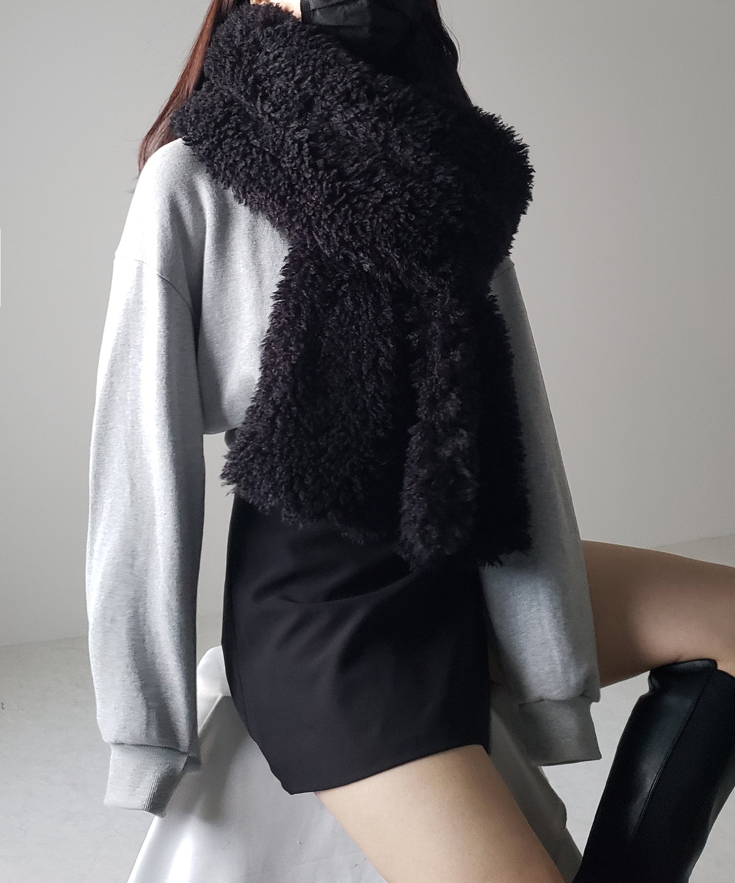 ボリュームフラッフィーシャギーボアマフラー / volume fluffy shaggy boa muffler
