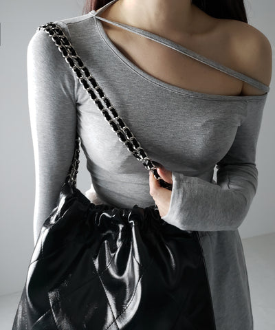 キルティングチェーントートショルダーバッグ / quilting chain tote shoulder bag