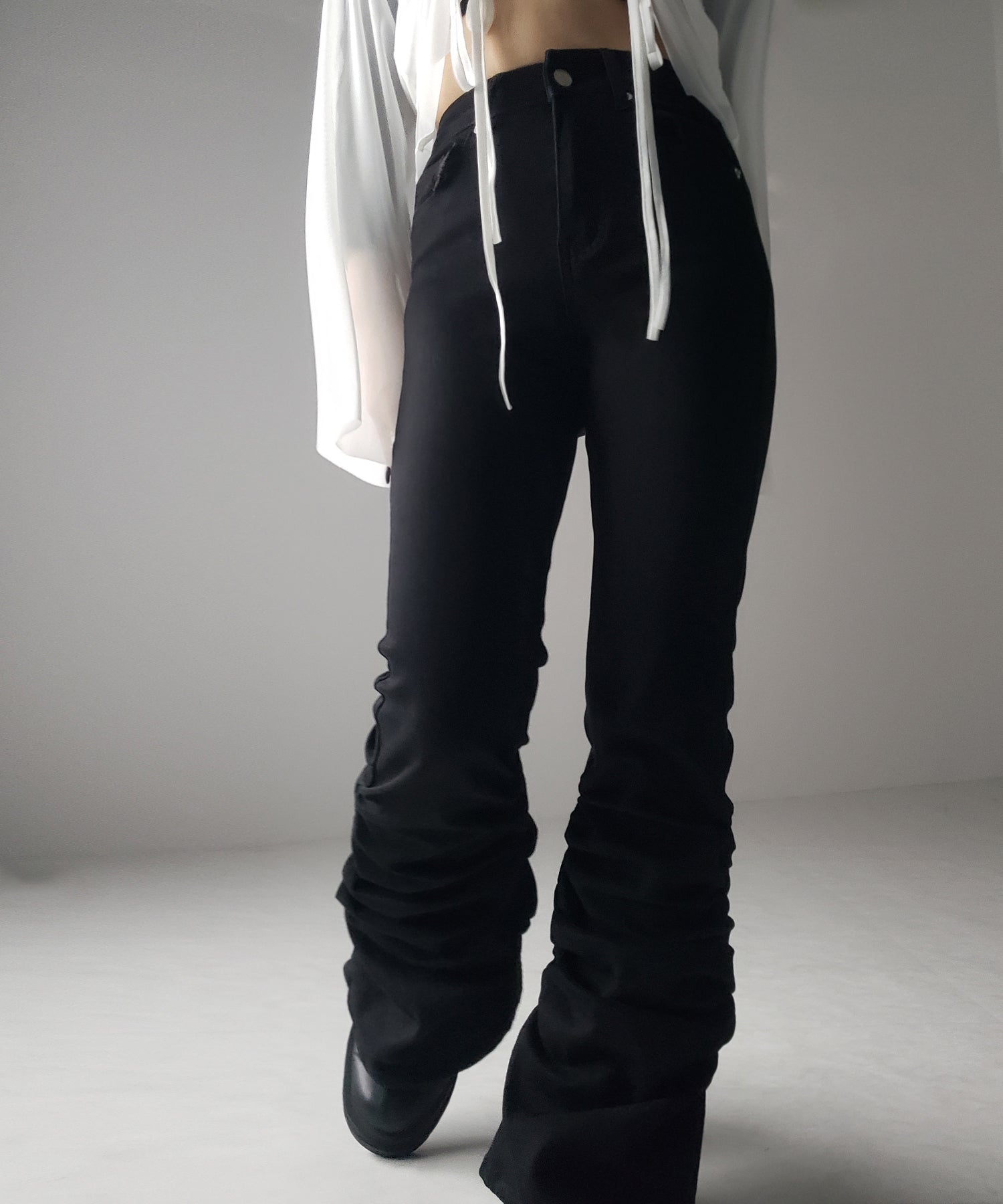 ヘムシャーリングギャザーストレッチフレアパンツ / Hem shirring gather stretch flare pants