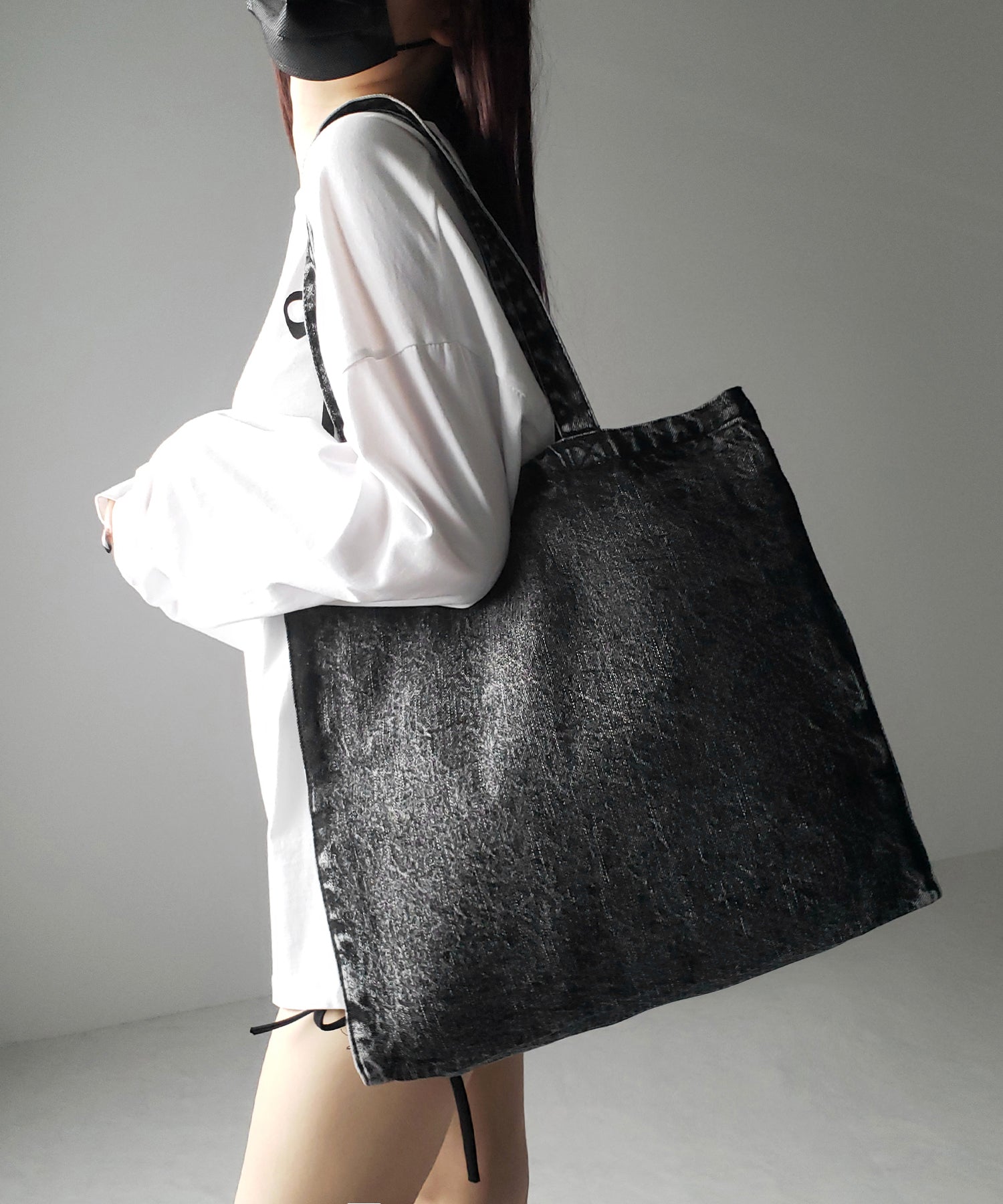【 2color 】ヴィンテージケミカルブリーチビッグスクエアデニムトートバッグ / vintage chemical bleach big square denim tote bag