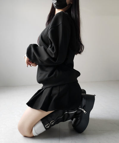 【 セットアップ 】オーバースウェットトップス + プリーツミニスカート SET / oversweat tops + pleated mini skirt SET