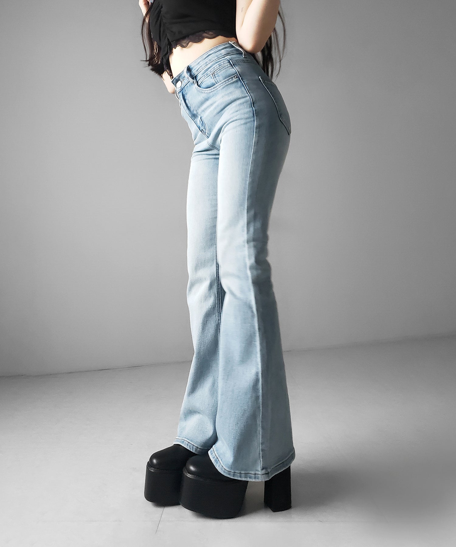 【4size 】美脚ハイウエストストレッチフレアデニム / slim leg High waist stretch flare denim