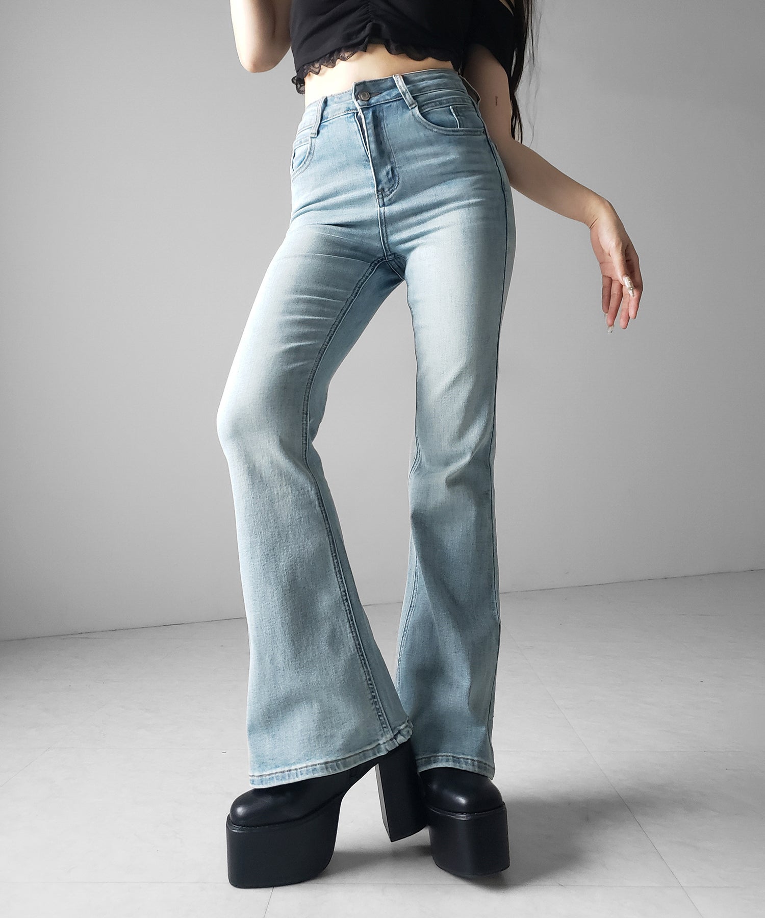 【4size 】美脚ハイウエストストレッチフレアデニム / slim leg High waist stretch flare denim
