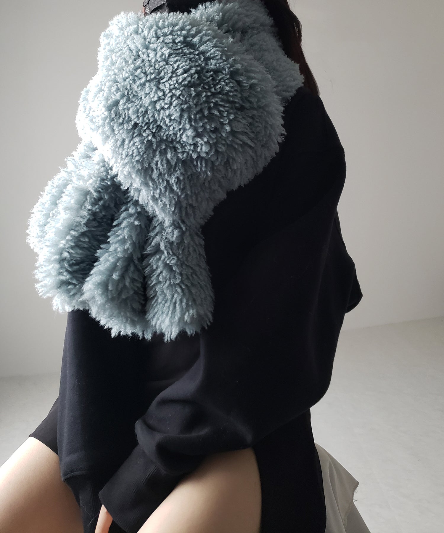 ボリュームフラッフィーシャギーボアマフラー / volume fluffy shaggy boa muffler