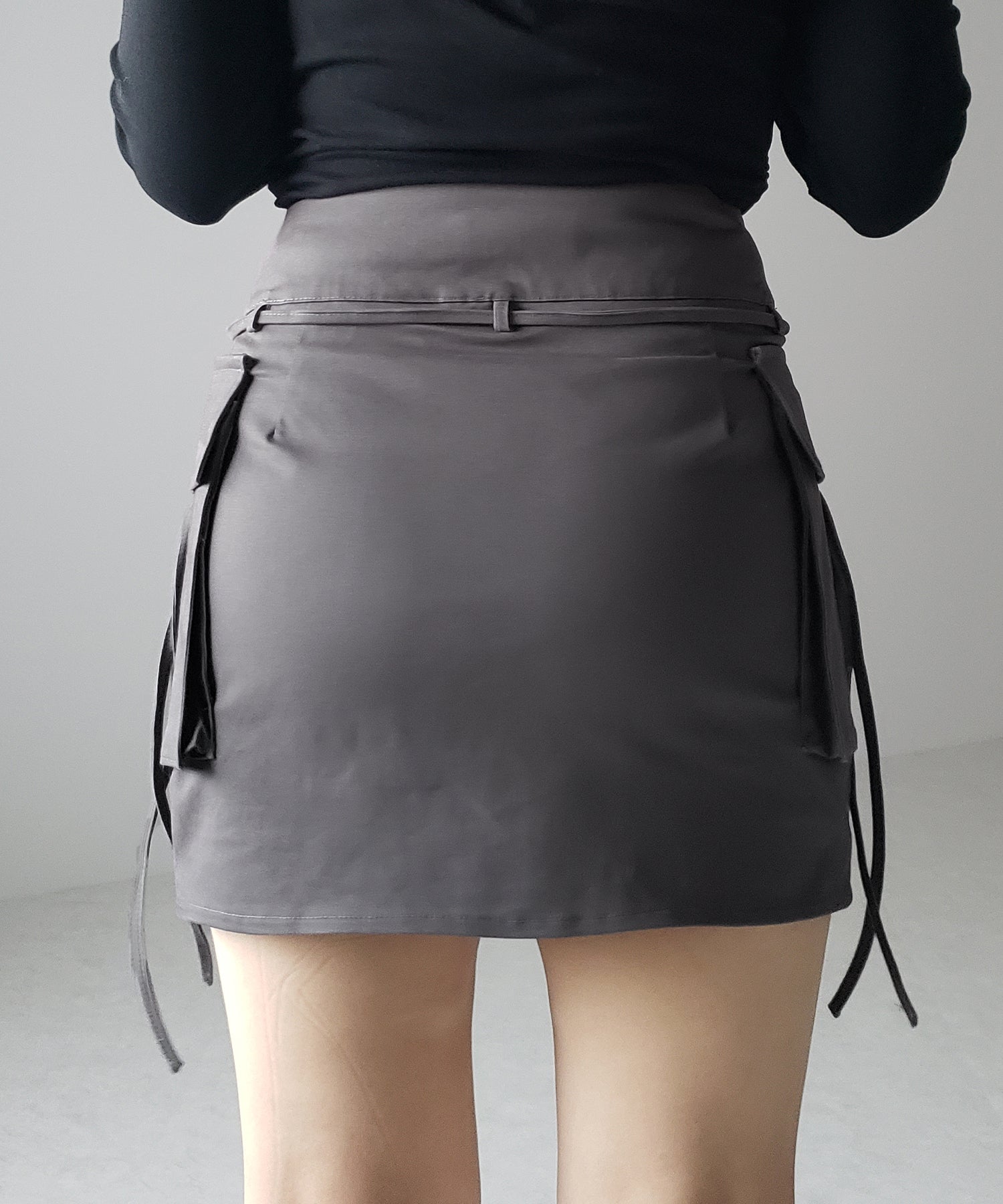 【 2WAY 】3ストラップリボンカーゴミニスカート / three strap ribbon cargo mini skirt