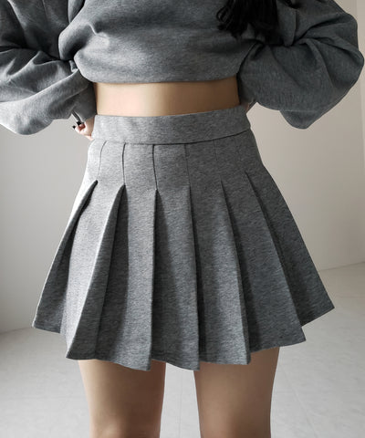 【 セットアップ 】オーバースウェットトップス + プリーツミニスカート SET / oversweat tops + pleated mini skirt SET