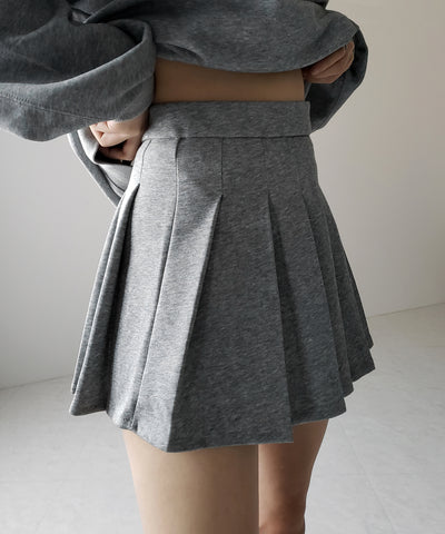 【 セットアップ 】オーバースウェットトップス + プリーツミニスカート SET / oversweat tops + pleated mini skirt SET