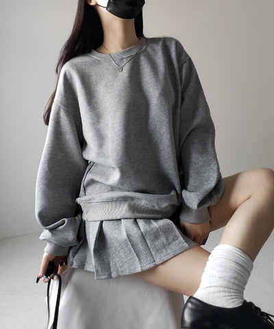 【 セットアップ 】オーバースウェットトップス + プリーツミニスカート SET / oversweat tops + pleated mini skirt SET