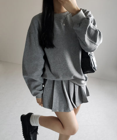【 セットアップ 】オーバースウェットトップス + プリーツミニスカート SET / oversweat tops + pleated mini skirt SET