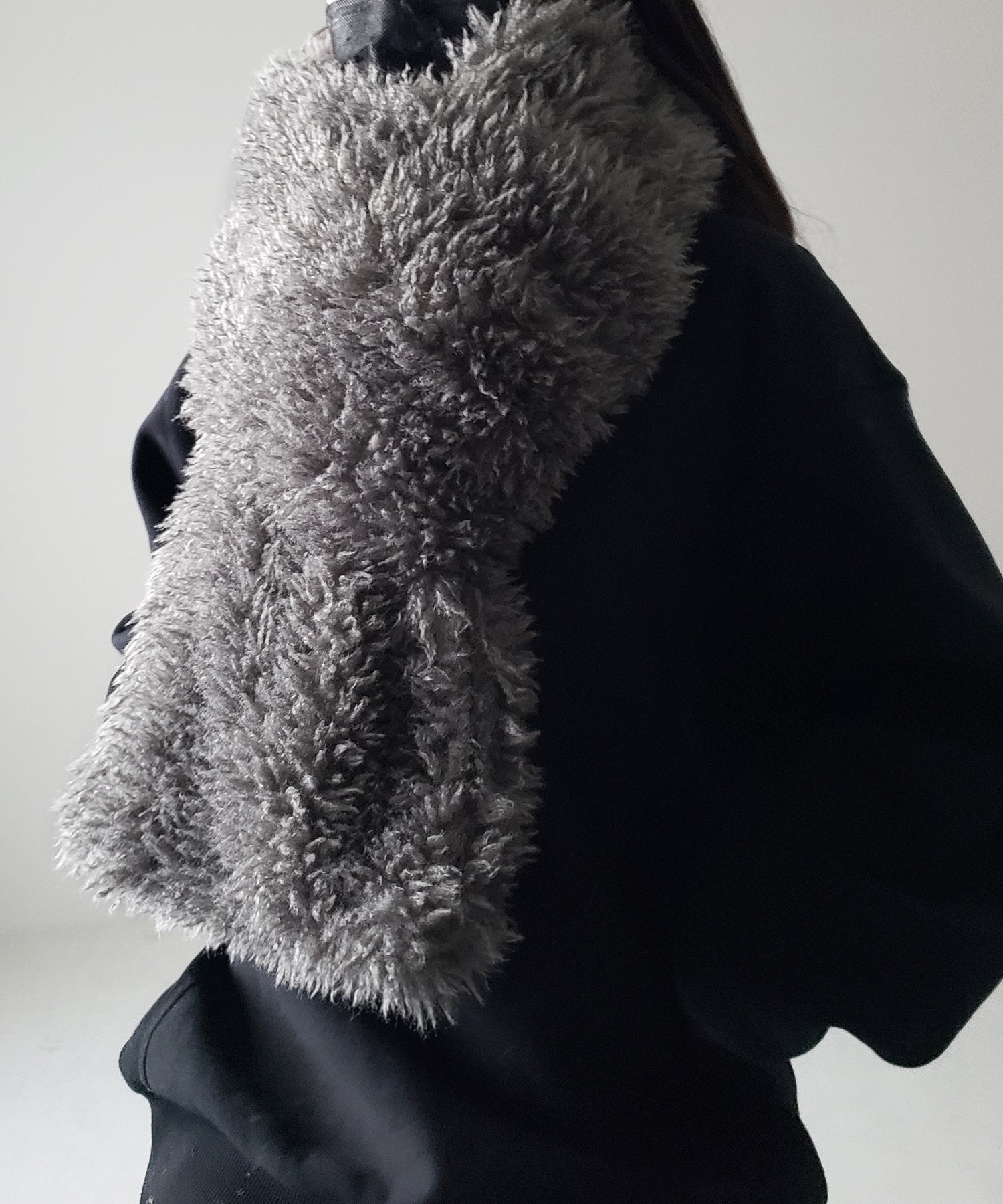 ボリュームフラッフィーシャギーボアマフラー / volume fluffy shaggy boa muffler