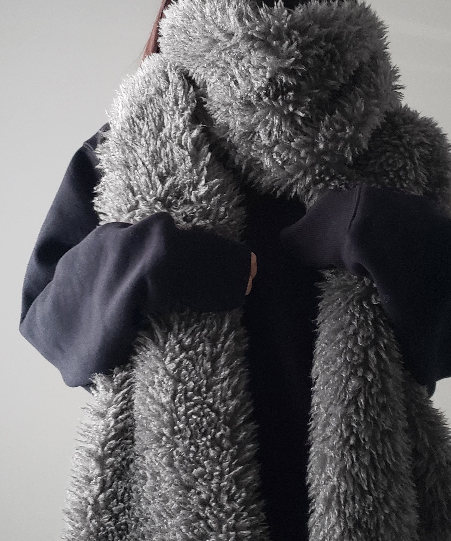 ボリュームフラッフィーシャギーボアマフラー / volume fluffy shaggy boa muffler