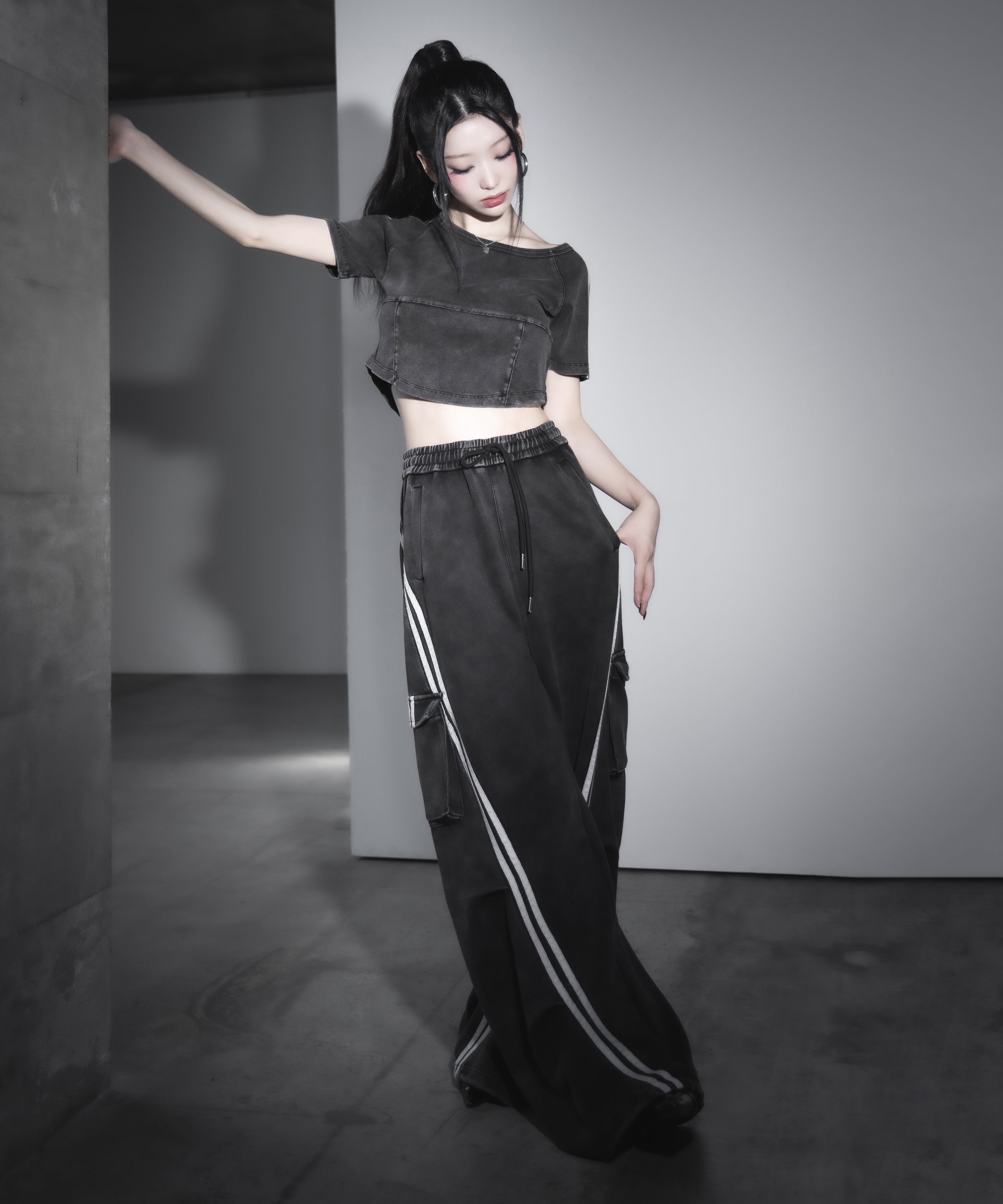 【 2color /裾絞り可能2WAY 】ピグメントヴィンテージサイドラインタックワイドスウェットパンツ / pigment vintage sideline tuck wide sweatpants