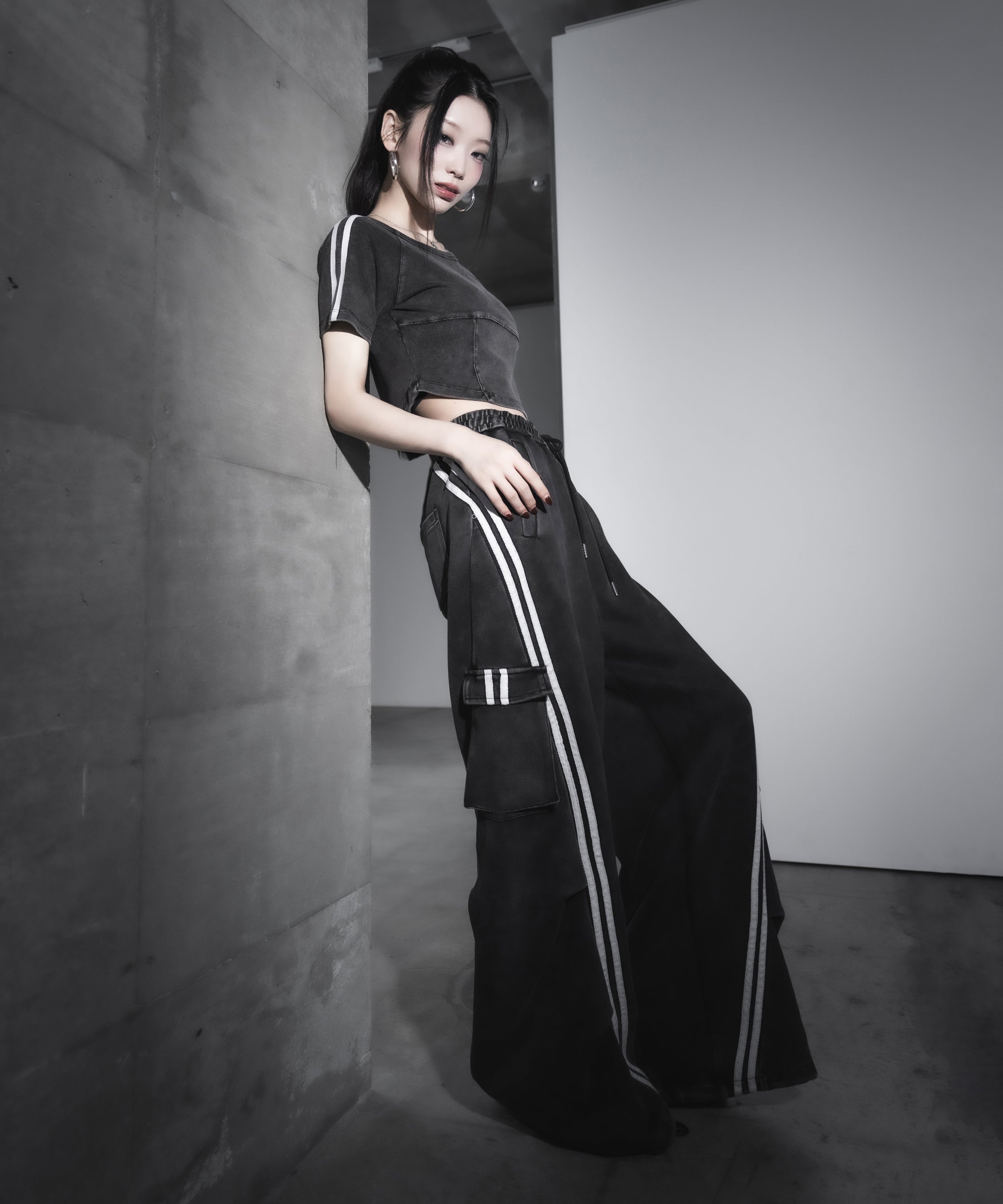【 2color /裾絞り可能2WAY 】ピグメントヴィンテージサイドラインタックワイドスウェットパンツ / pigment vintage sideline tuck wide sweatpants