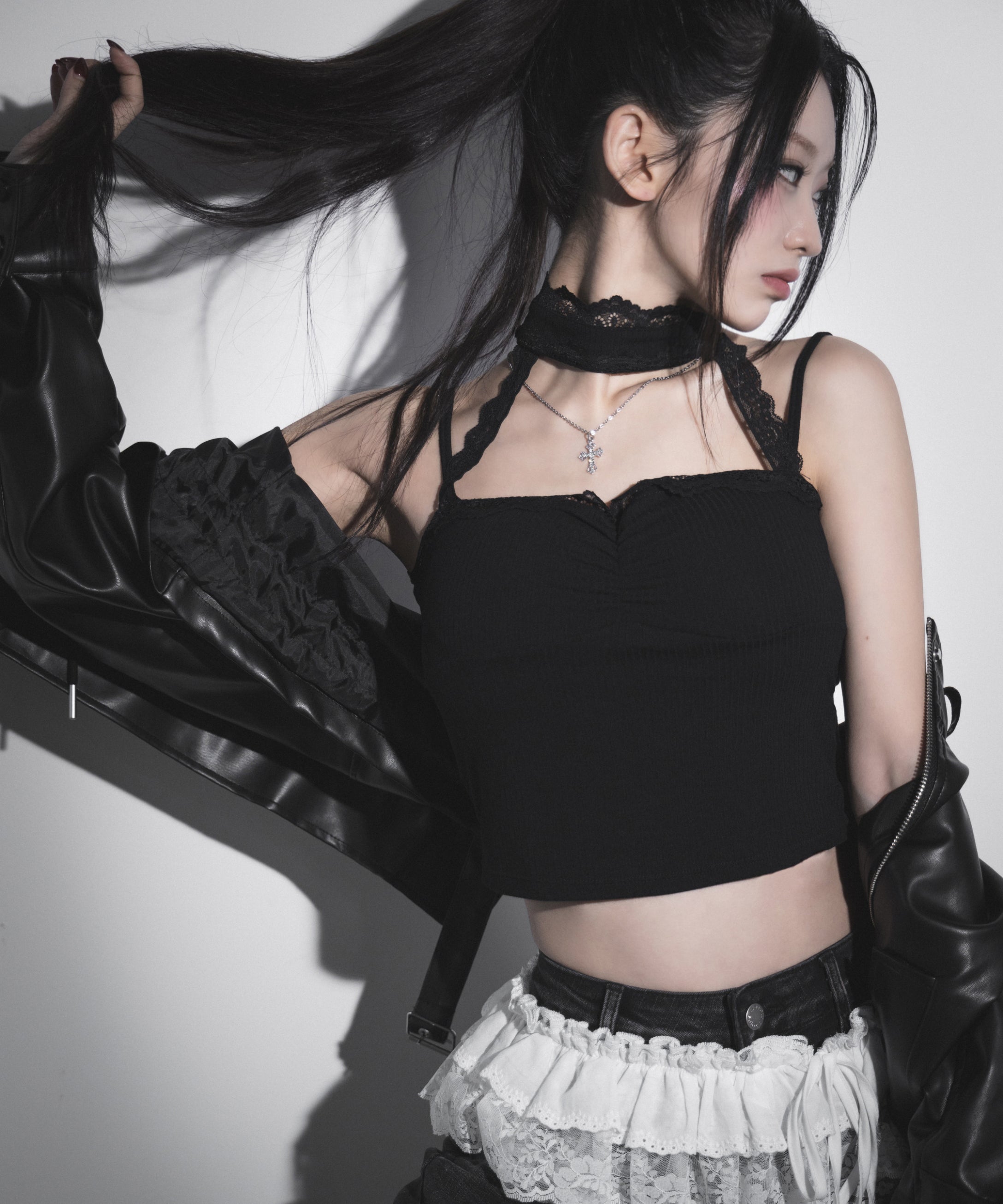 【 2color 】ストラップリボンレースフリルミニ巻きスカート / strap ribbon lace frill mini wrap skirt