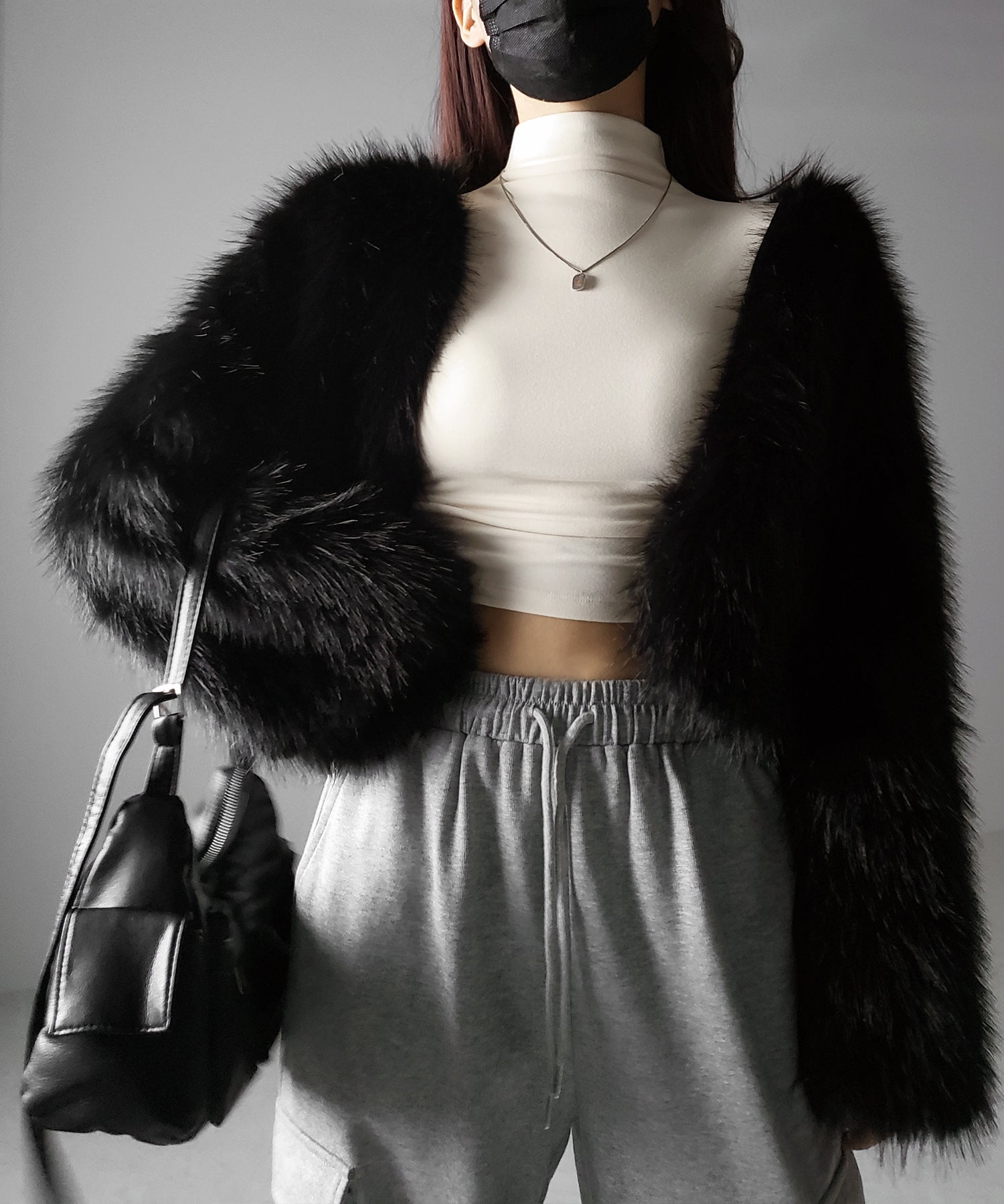 【 カップ付き / 裏起毛 】プチハイネックシャーリングショートカットソートップス