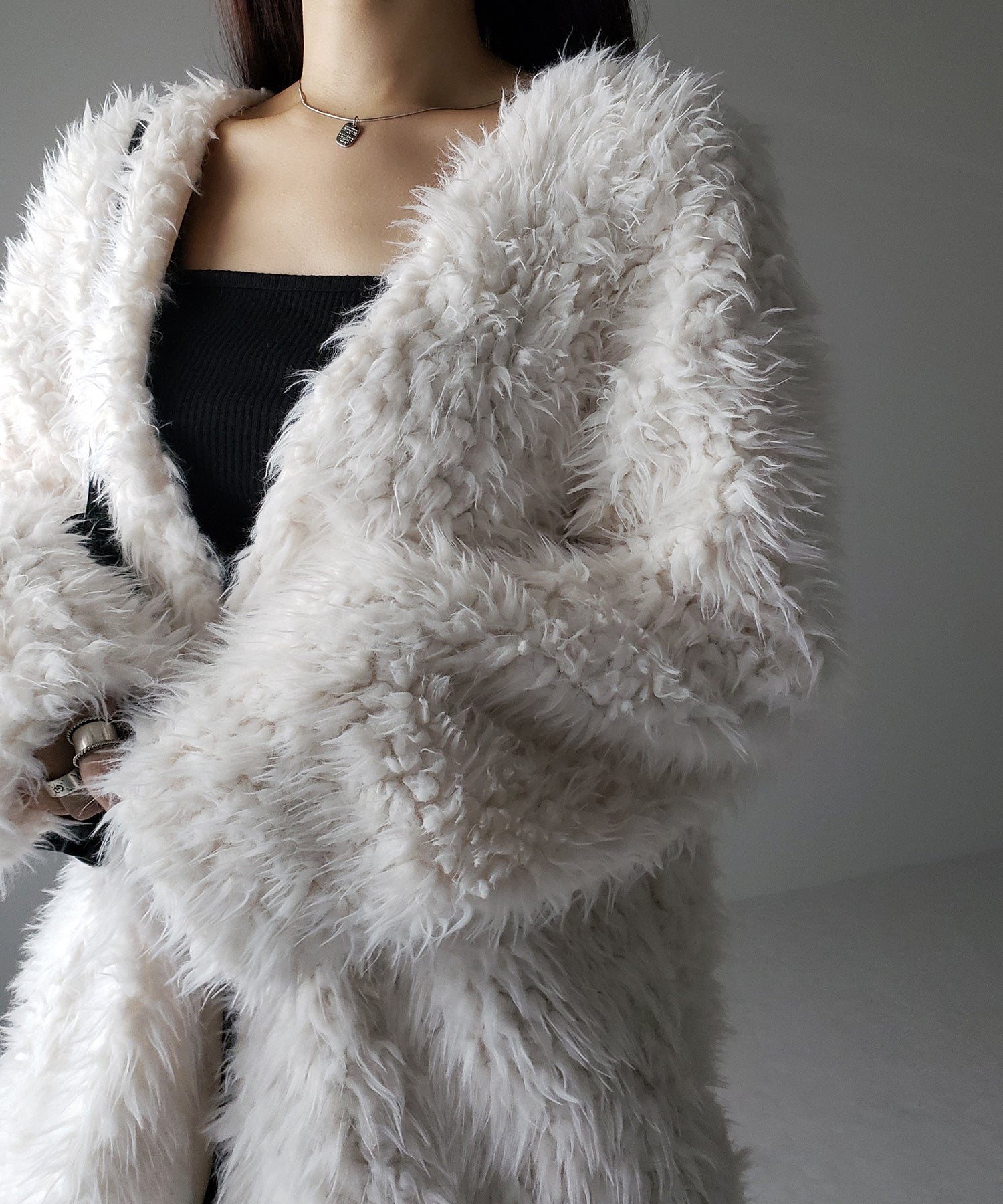 【 3COLOR 】ロングシャギーボアオーバーボリュームカーディガン