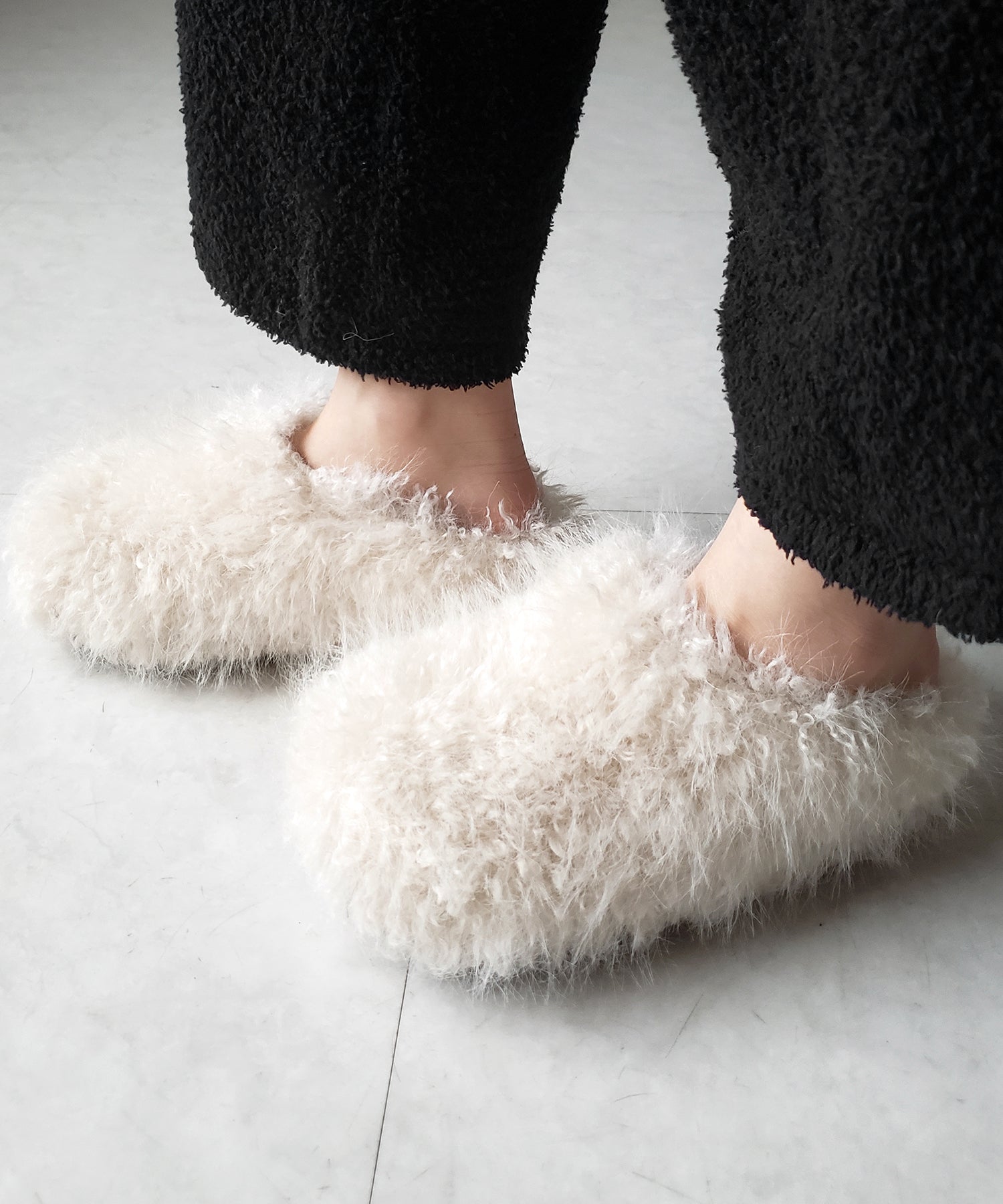 クリンクルフェイクファールームシューズ / crinkle fake fur room shoes