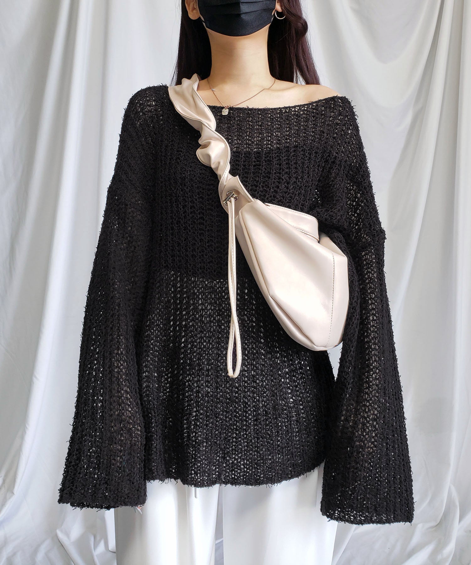 シャーリングハンドルショルダーバッグ / shirring handle shoulder bag