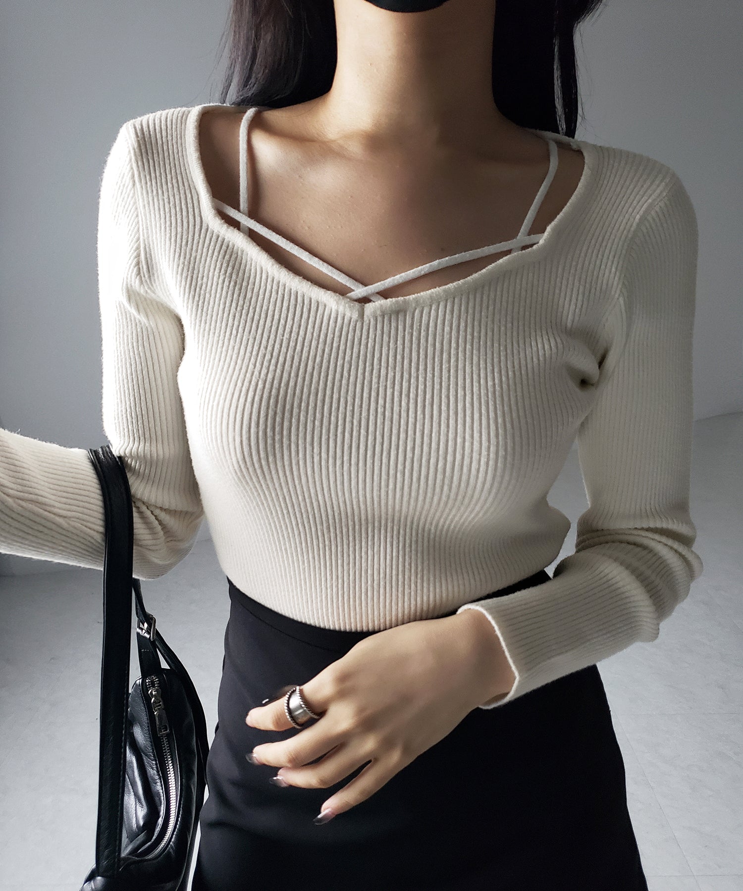 クロスラインストラップデザインリブニット