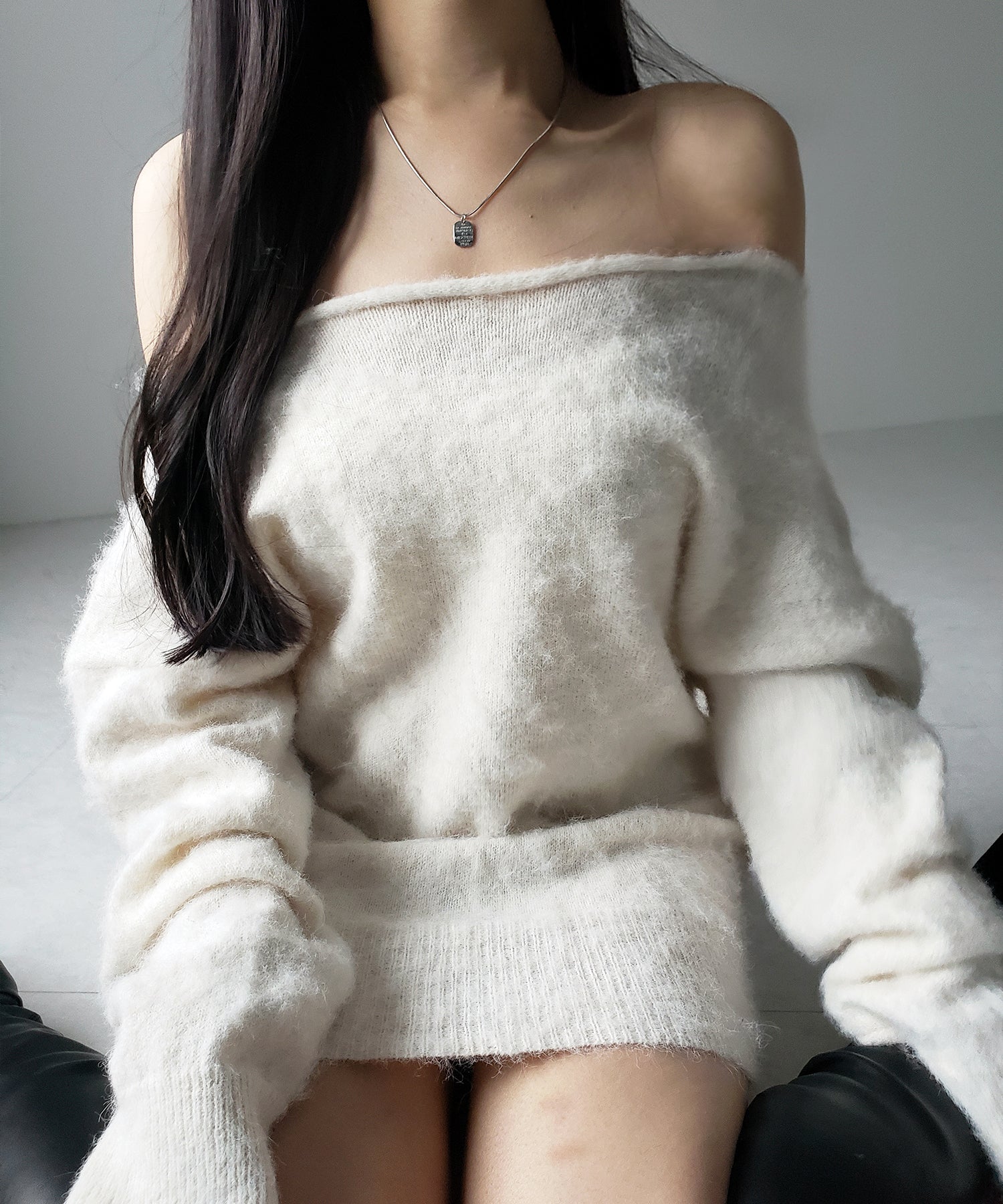 オフショルダーレディニットミニワンピース / off shoulder lady knit mini onepiece
