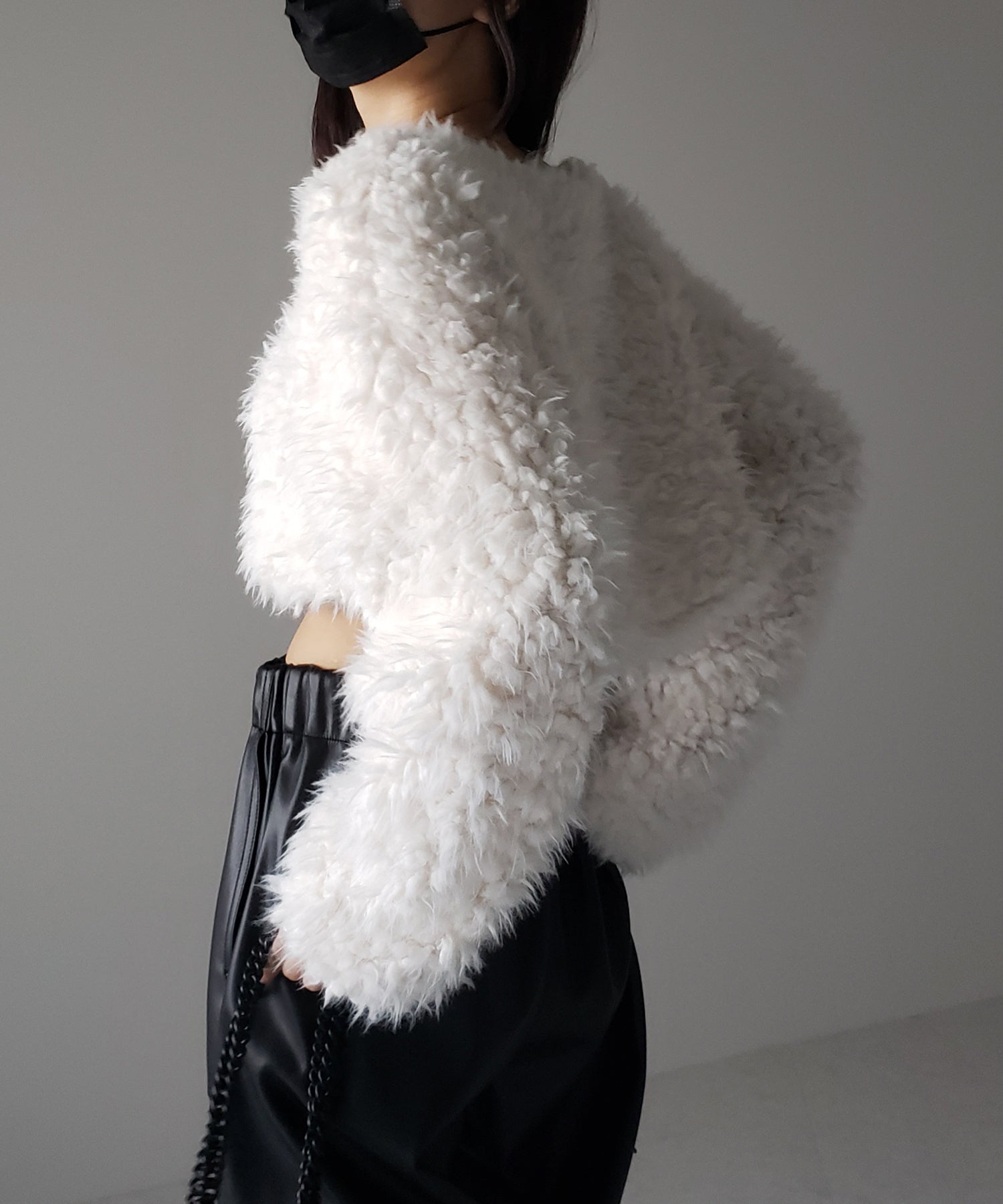 【 3COLOR 】ロングシャギーボアショートボリュームカーディガン