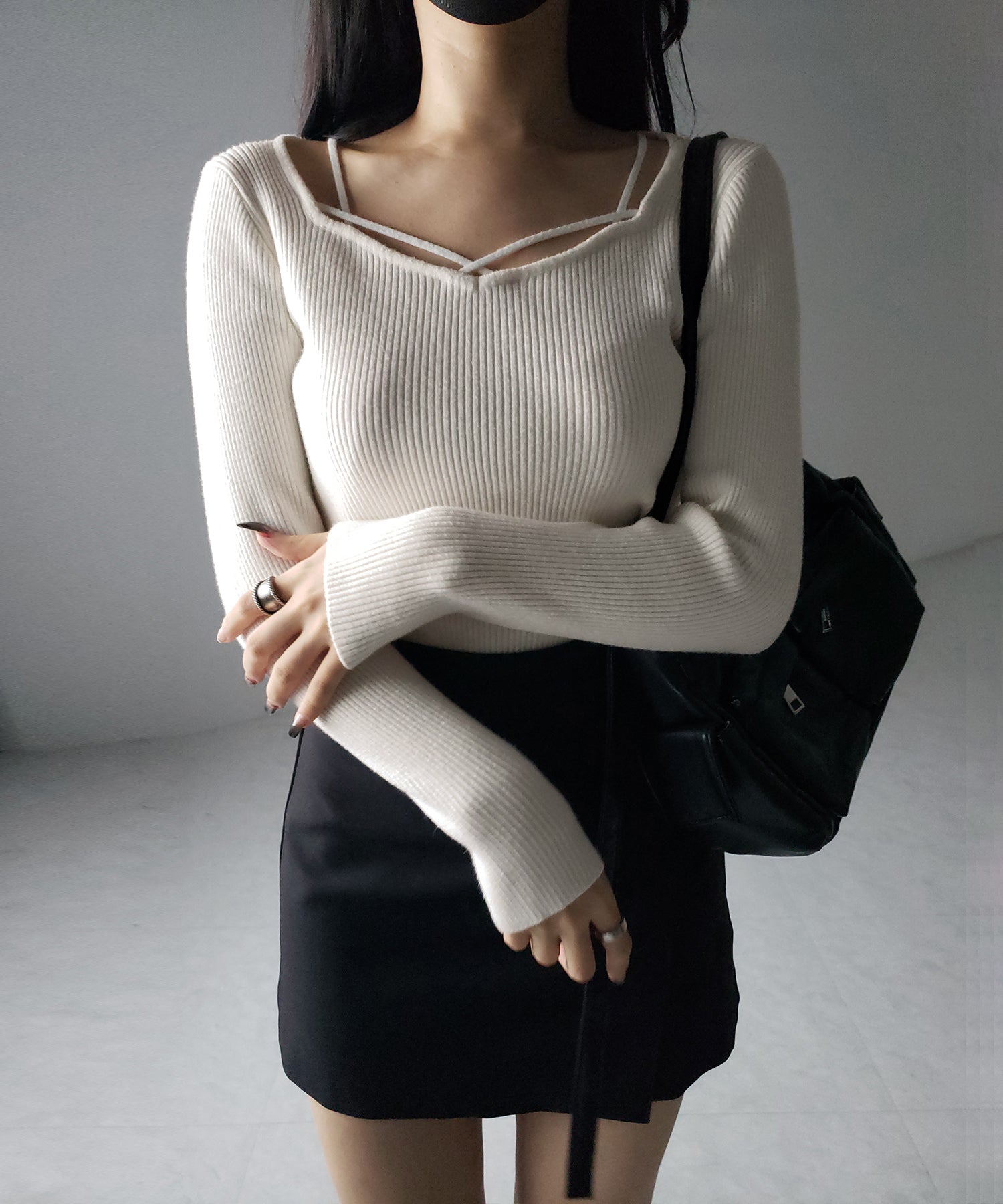 クロスラインストラップデザインリブニット