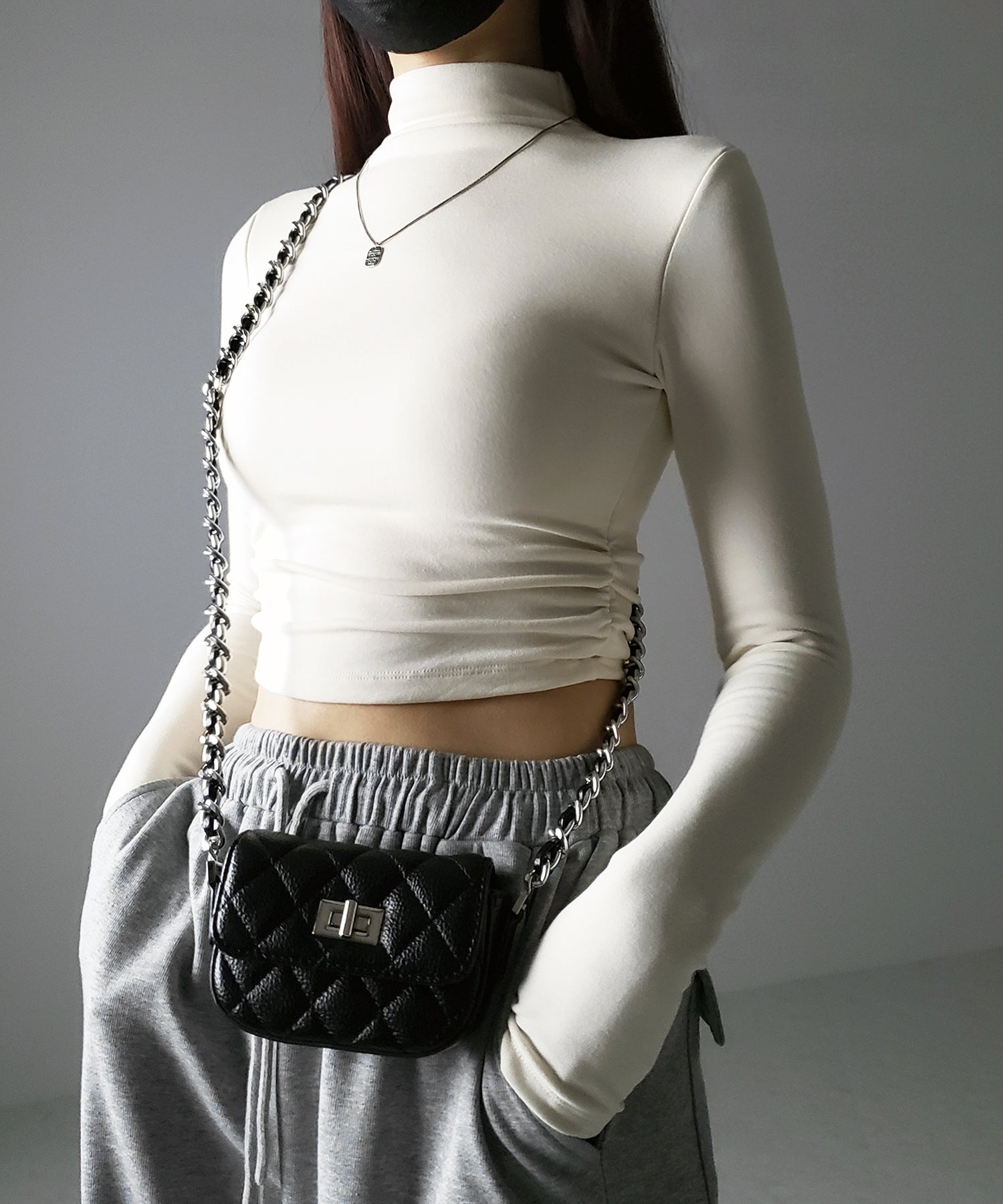 【 カップ付き / 裏起毛 】プチハイネックシャーリングショートカットソートップス