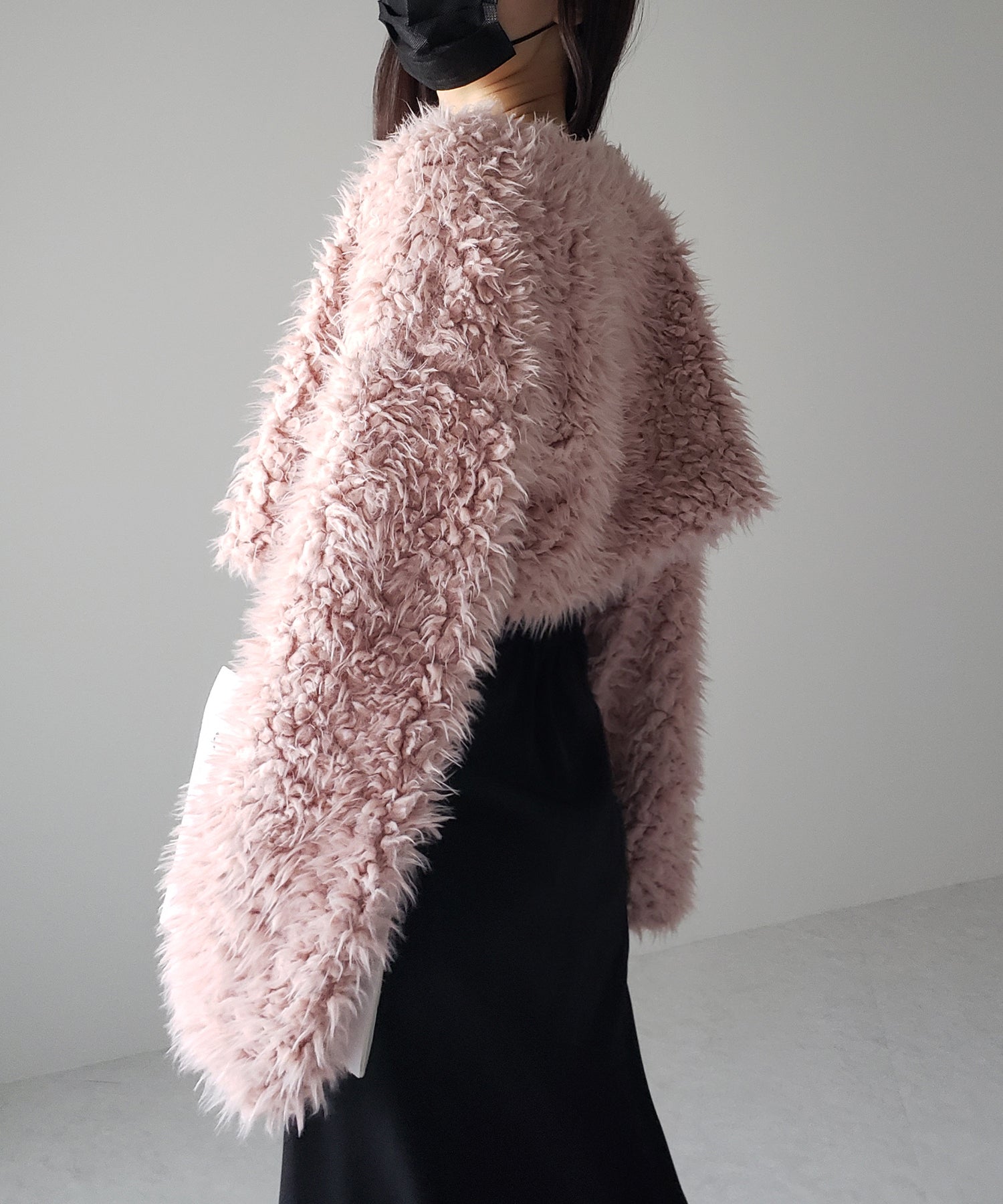【 3COLOR 】ロングシャギーボアショートボリュームカーディガン