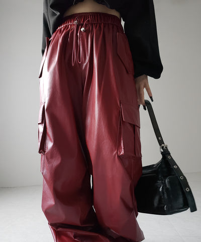 2WAY ドロストフェイクレザーワイドカーゴパンツ / 2WAY drawstring fake leather wide cargo pants