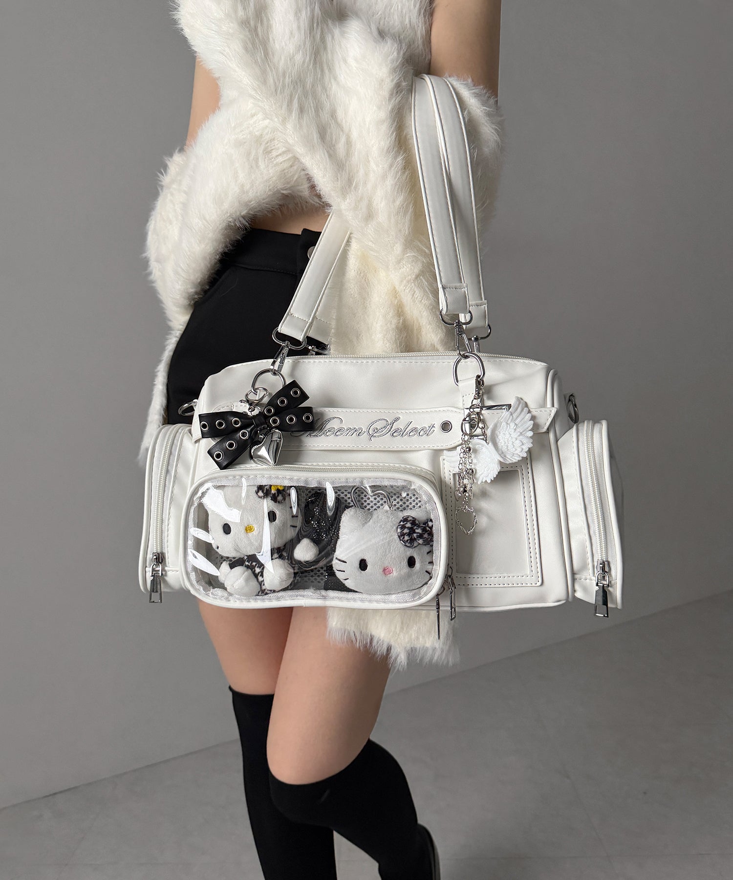 クリアポケット付きレタリング刺繍ショルダーバッグ / clear pocket lettering embroidery shoulder bag