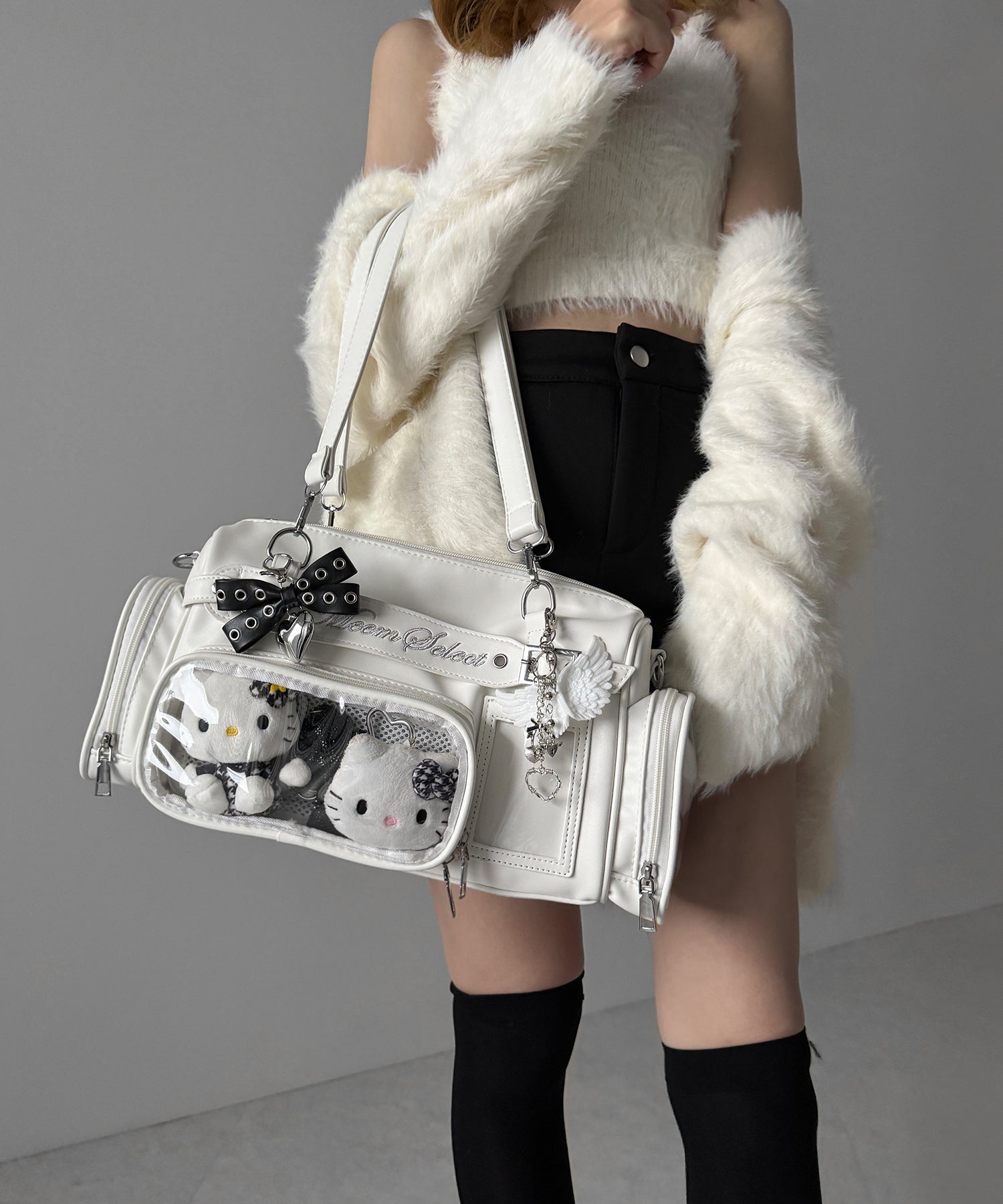 クリアポケット付きレタリング刺繍ショルダーバッグ / clear pocket lettering embroidery shoulder bag