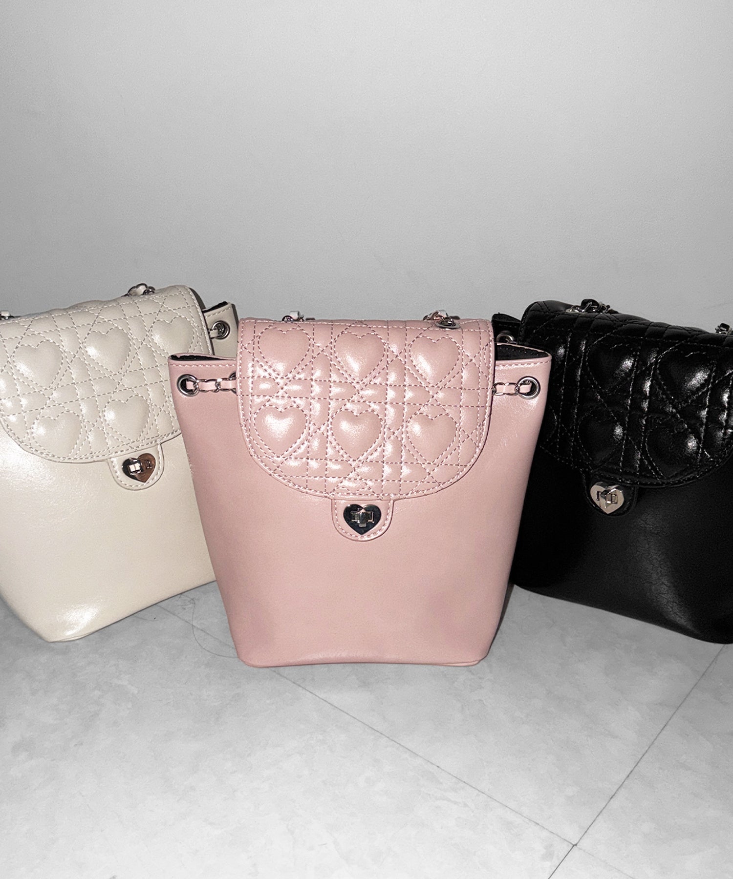ハートキルティングチェーンミニリュック / heart quilted chain mini backpack