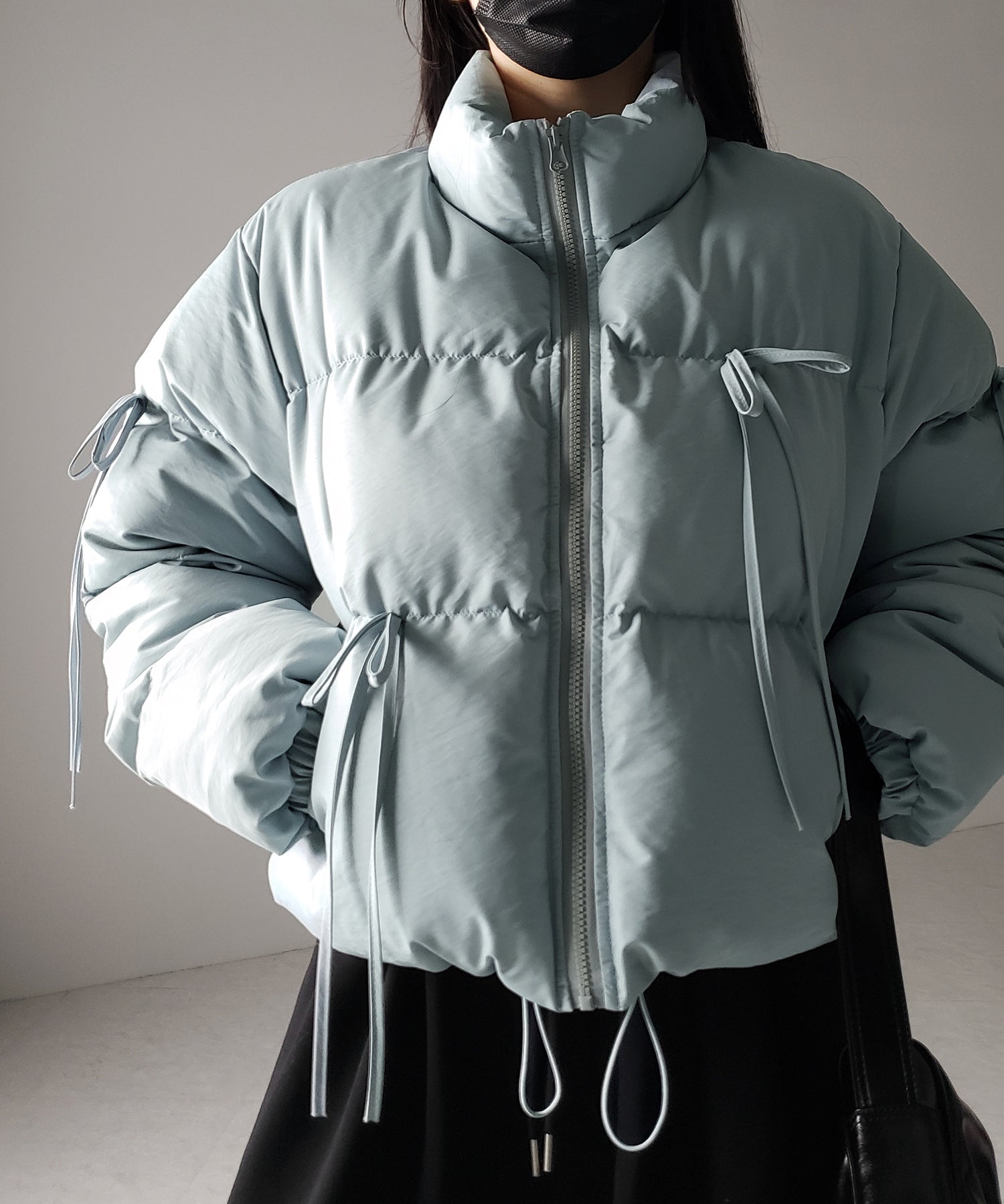【 裾絞り可能2WAY 】ストラップリボンショートパフダウンジャケット / strap ribbon short puff down jacket