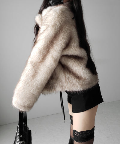 スタンドカラーフェイクファークロップドコート / stand collar fake fur cropped coat