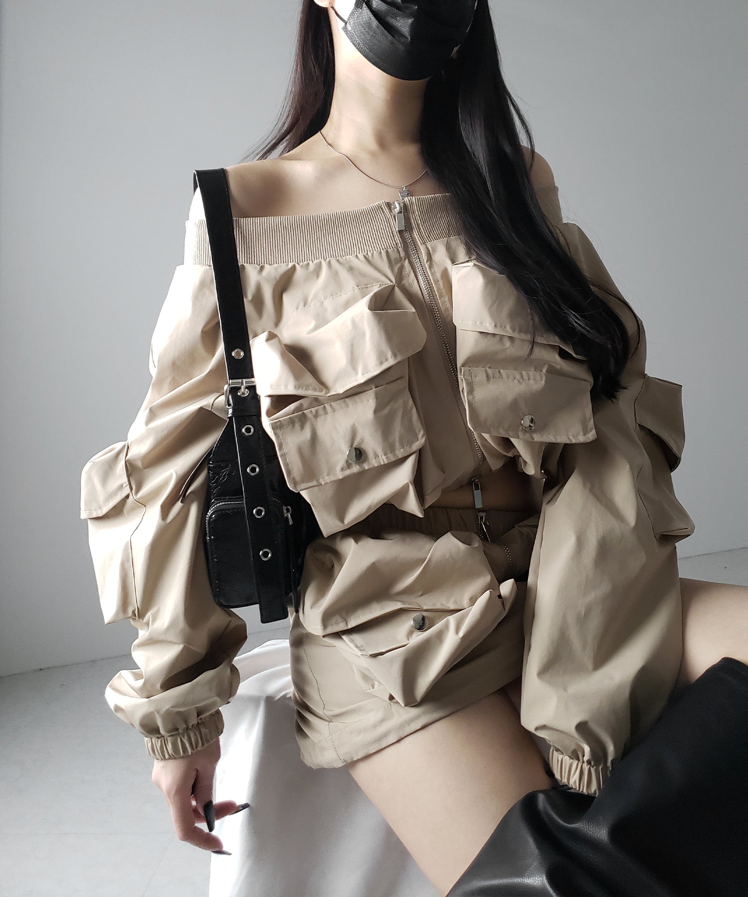 【 セットアップ 】アウトポケットオフショルカーゴブルゾン & ダブルジップカーゴミニスカート SET / out pocket off shoulder cargo blouson & double zip cargo mini skirt SET