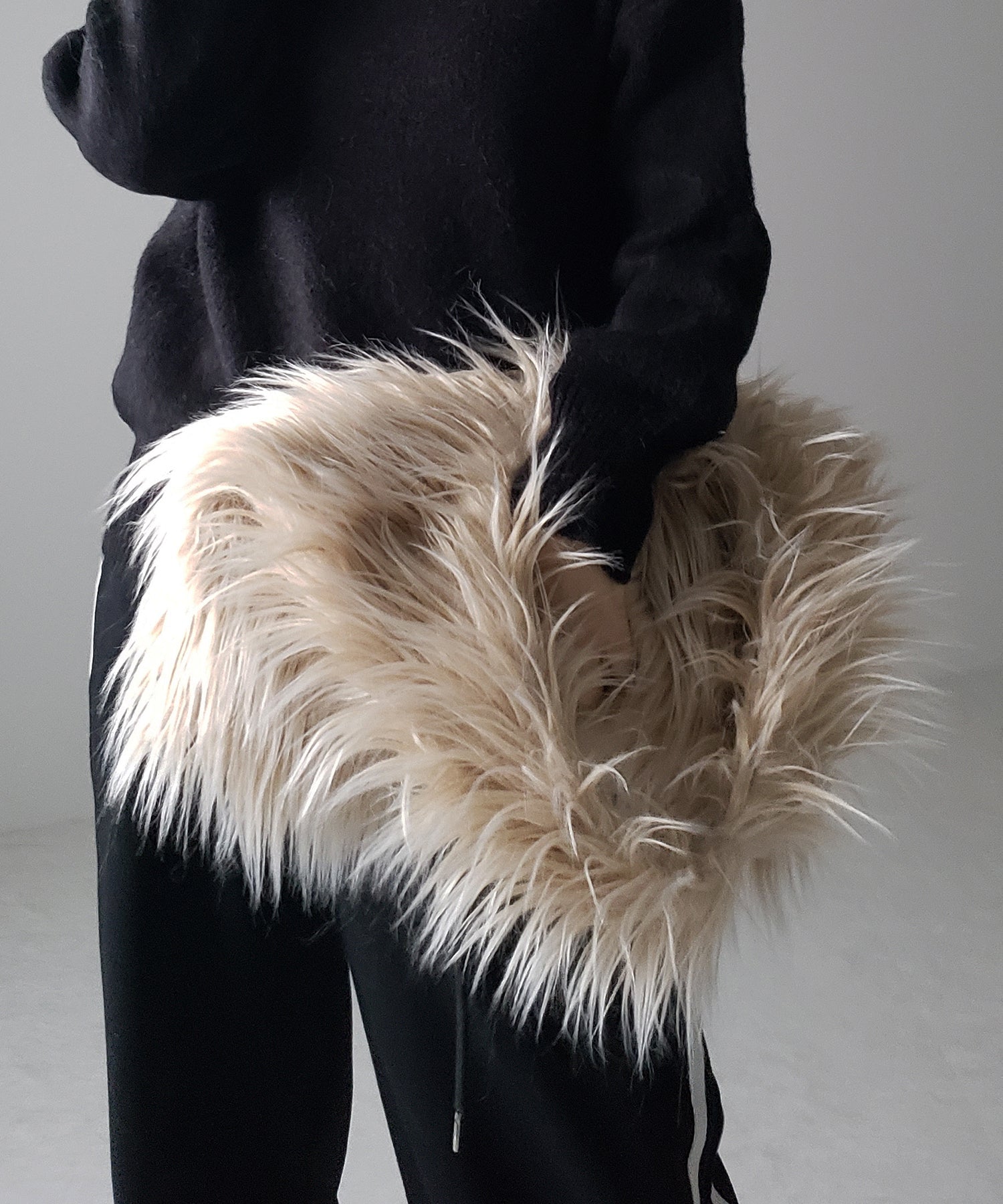 【 5color 】シャギーファーワンハンドルショルダーバッグ / shaggy fur onehandle shoulder bag