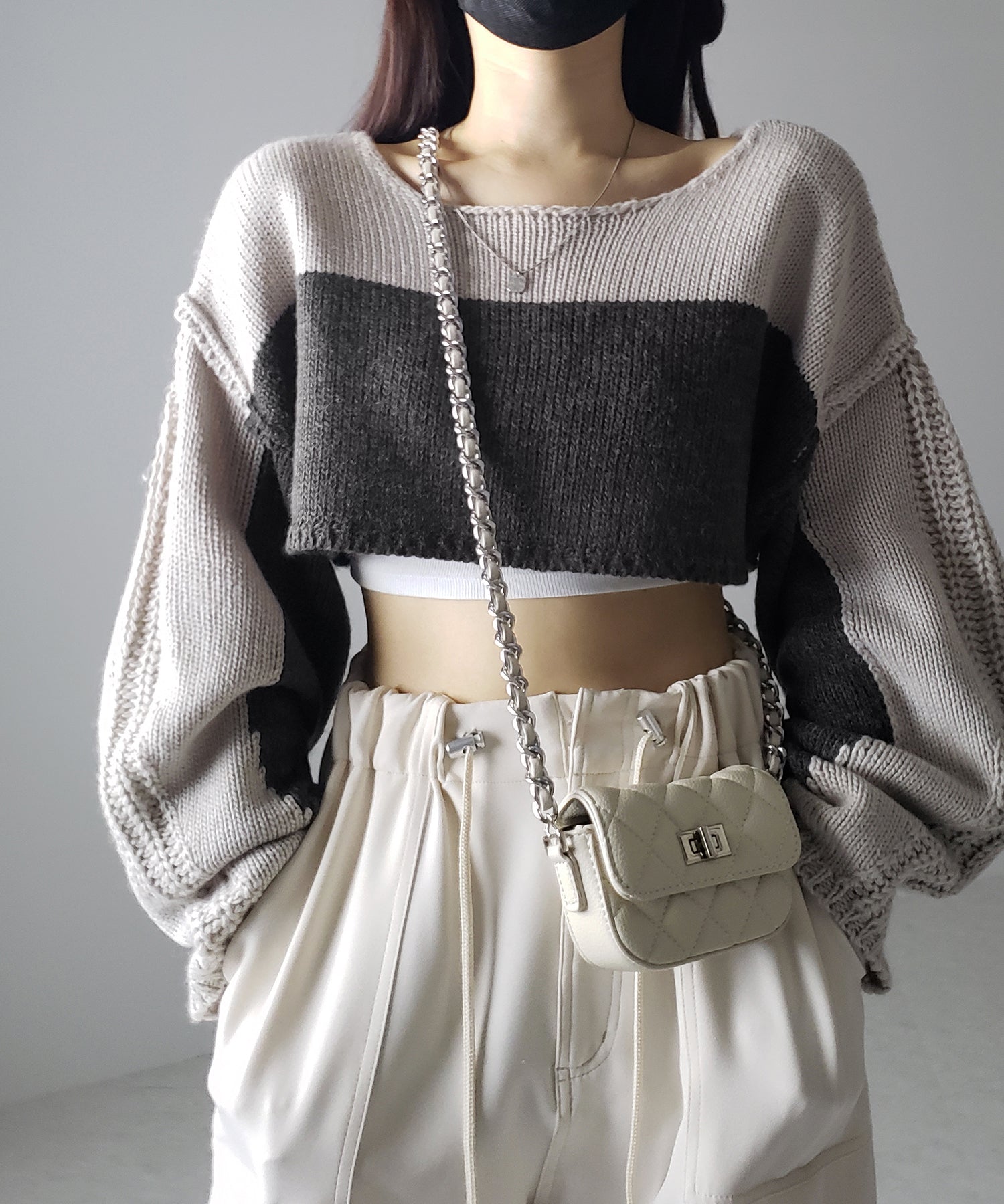 【 ワンショルにもできる 2WAY 】バイカラーデザインブロッキングショートニット