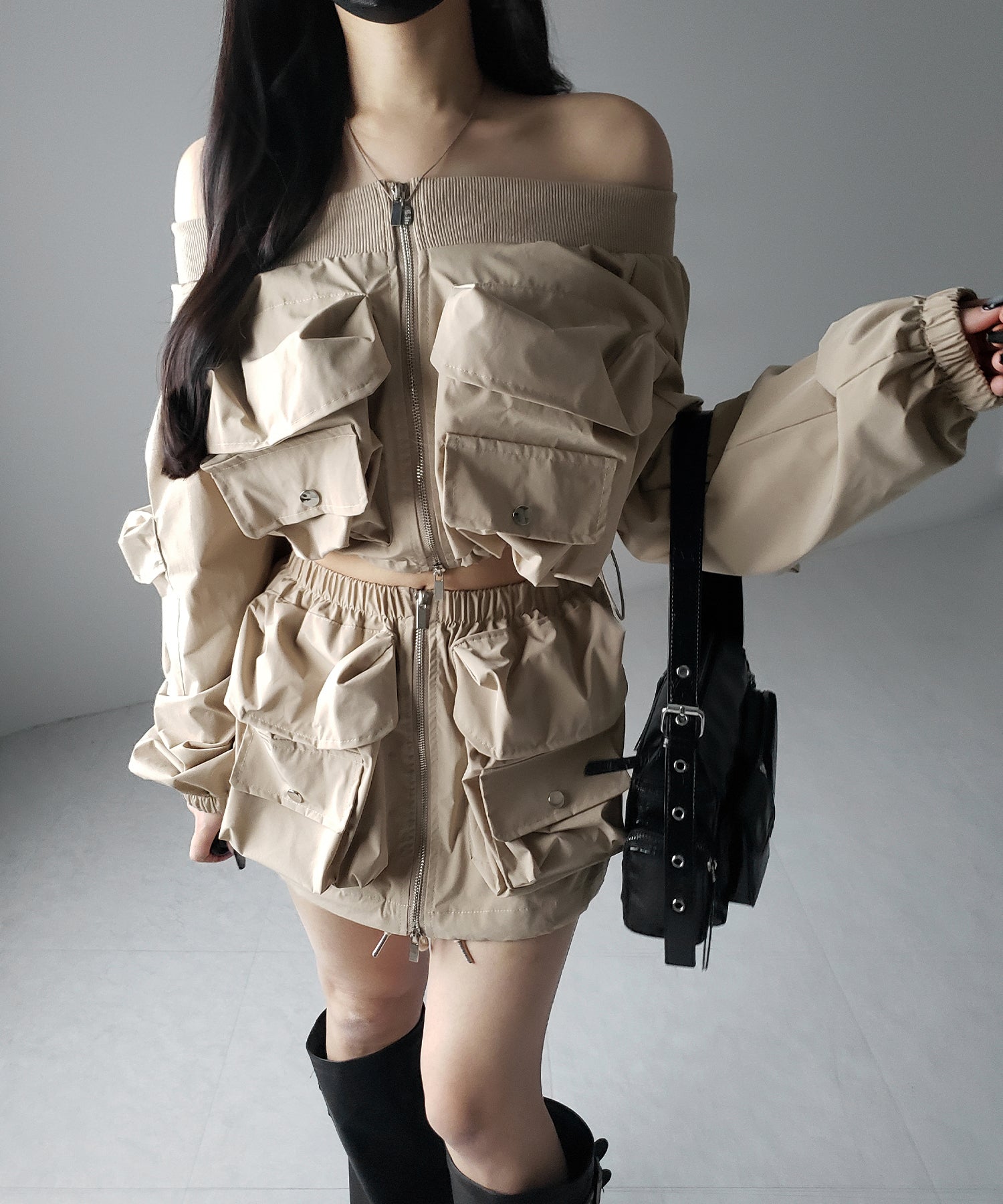 【 セットアップ 】アウトポケットオフショルカーゴブルゾン & ダブルジップカーゴミニスカート SET / out pocket off shoulder cargo blouson & double zip cargo mini skirt SET