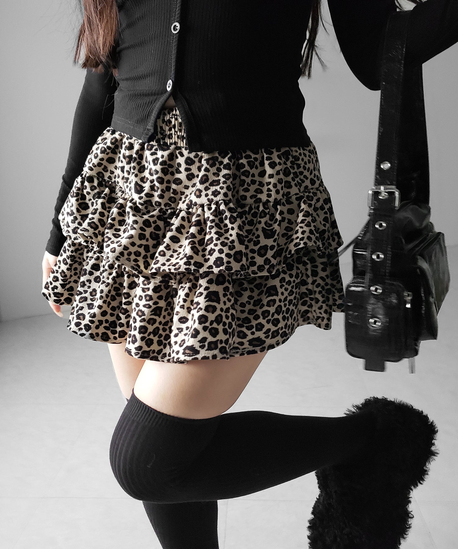 【 無地 or レオパードから選べる / インパン裏地付 】コーデュロイティアードフリルミニスカート / corduroy tiered frill mini skirt