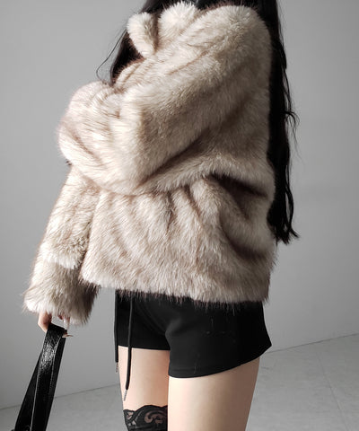 スタンドカラーフェイクファークロップドコート / stand collar fake fur cropped coat