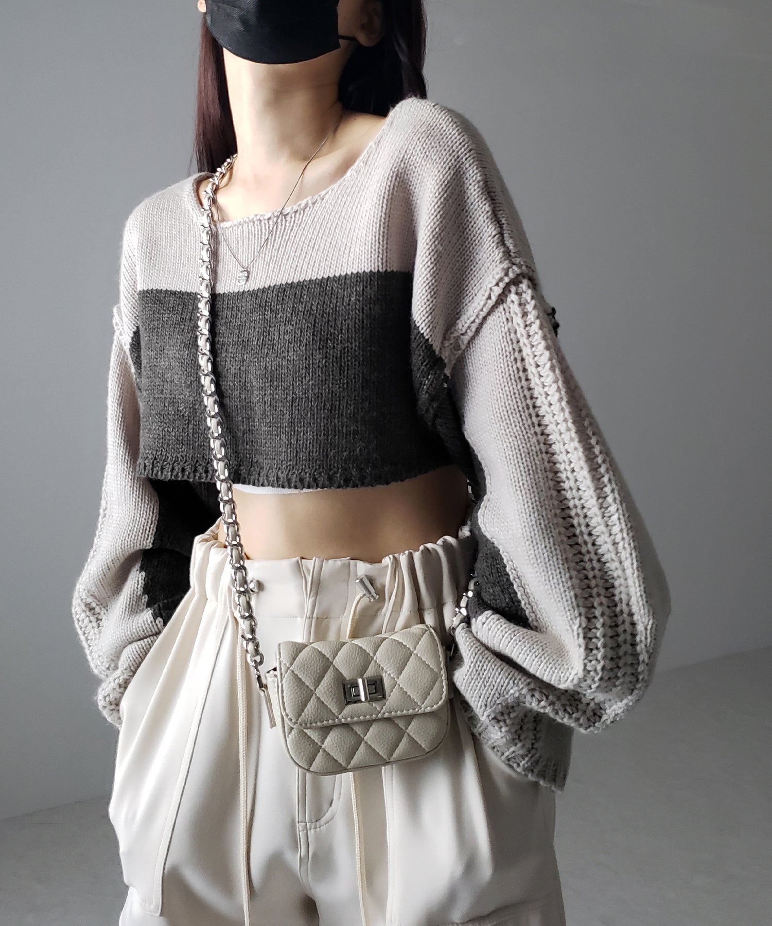 【 ワンショルにもできる 2WAY 】バイカラーデザインブロッキングショートニット