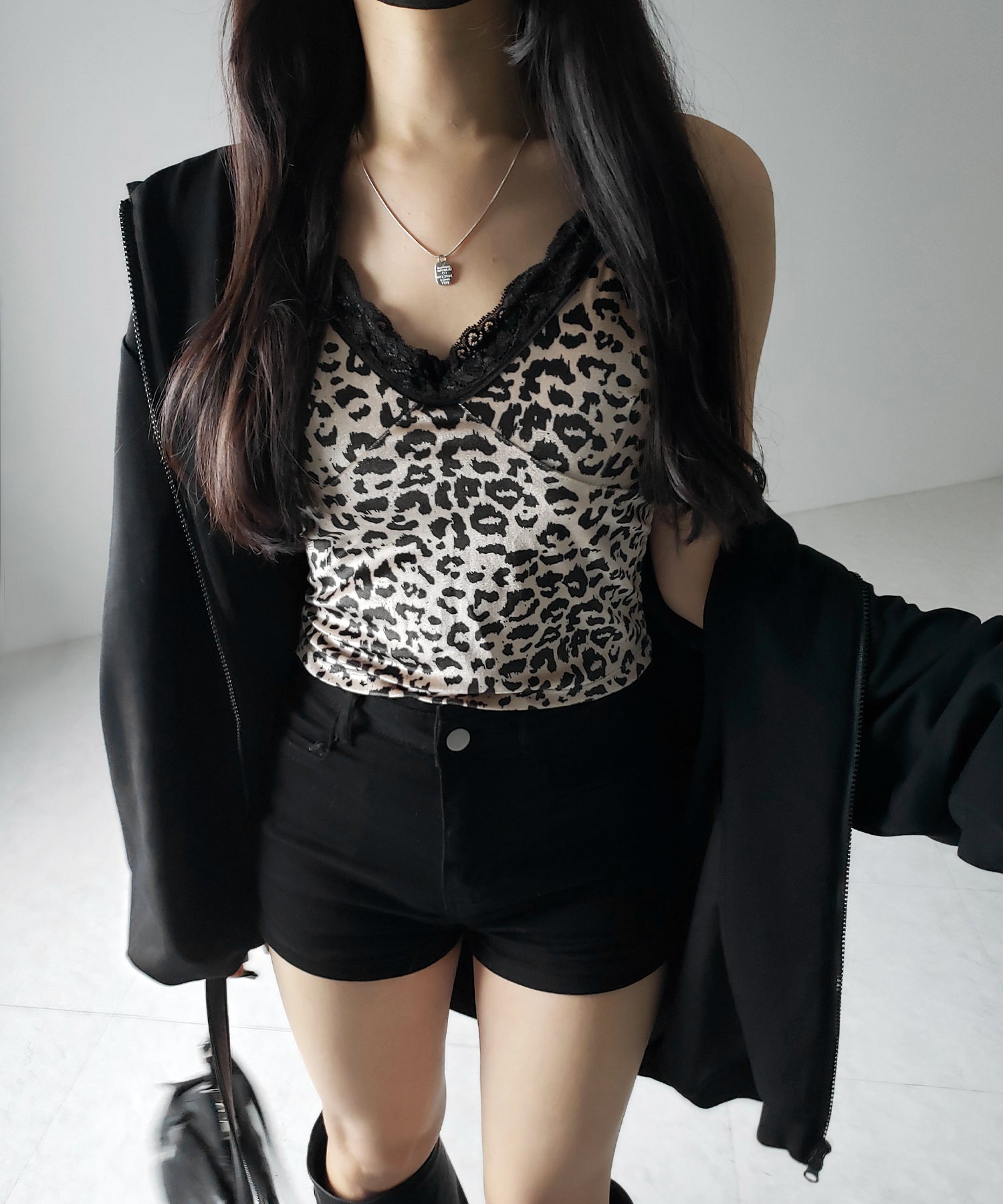【 カップ付き 】レオパードベロアレースキャミビスチェ / reopard velor lace camisole bustier