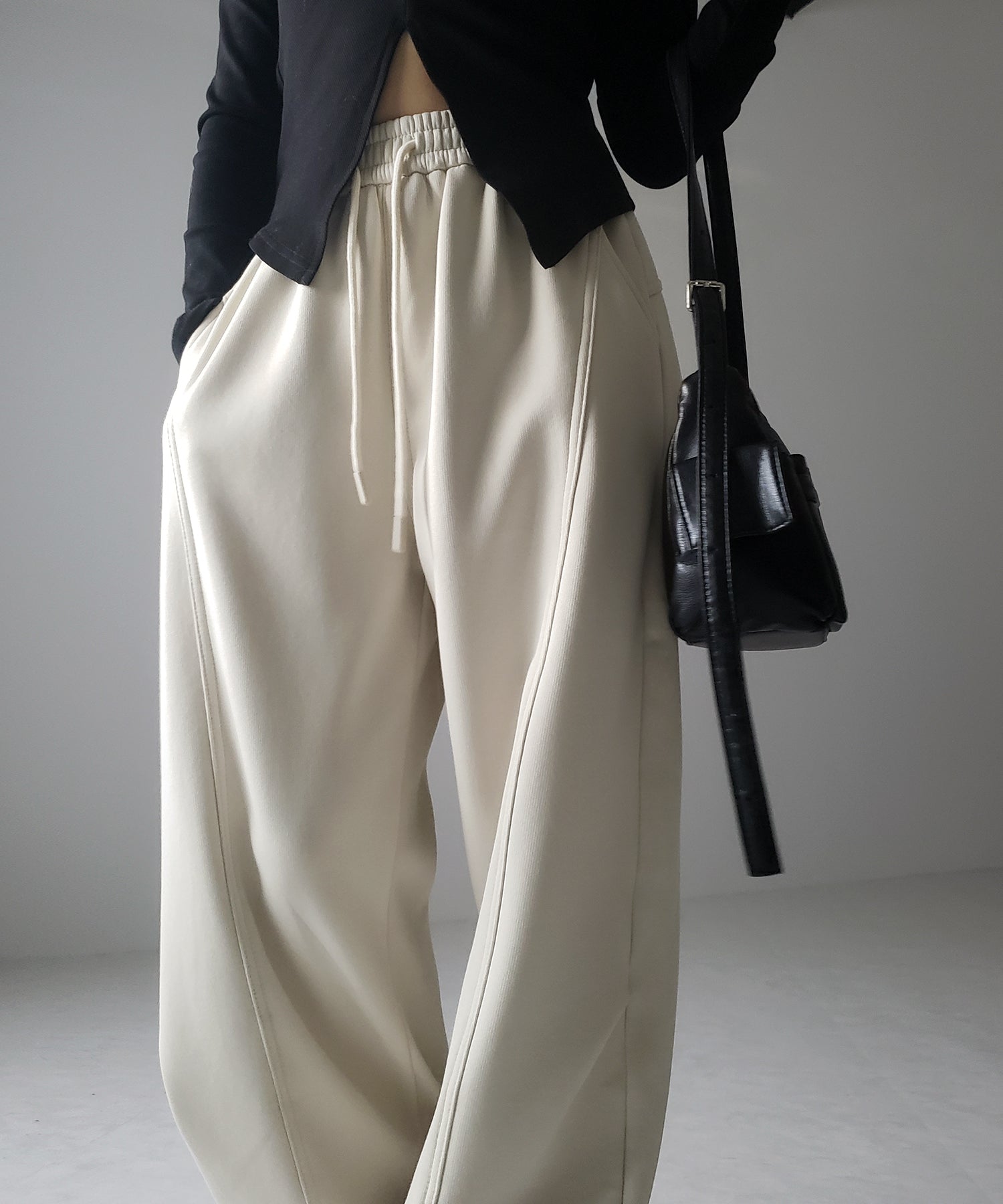 【 裏起毛 】カーブラインサイドタックワイドスウェットパンツ