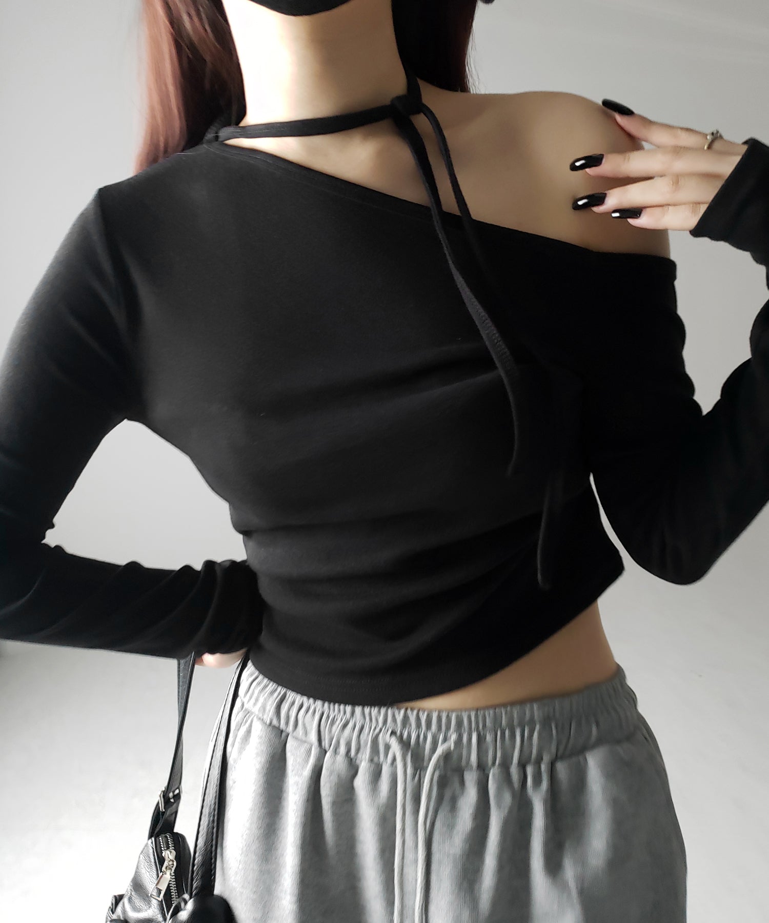【 2WAY 】ストラップチョーカーリボンワンショルダーTシャツ