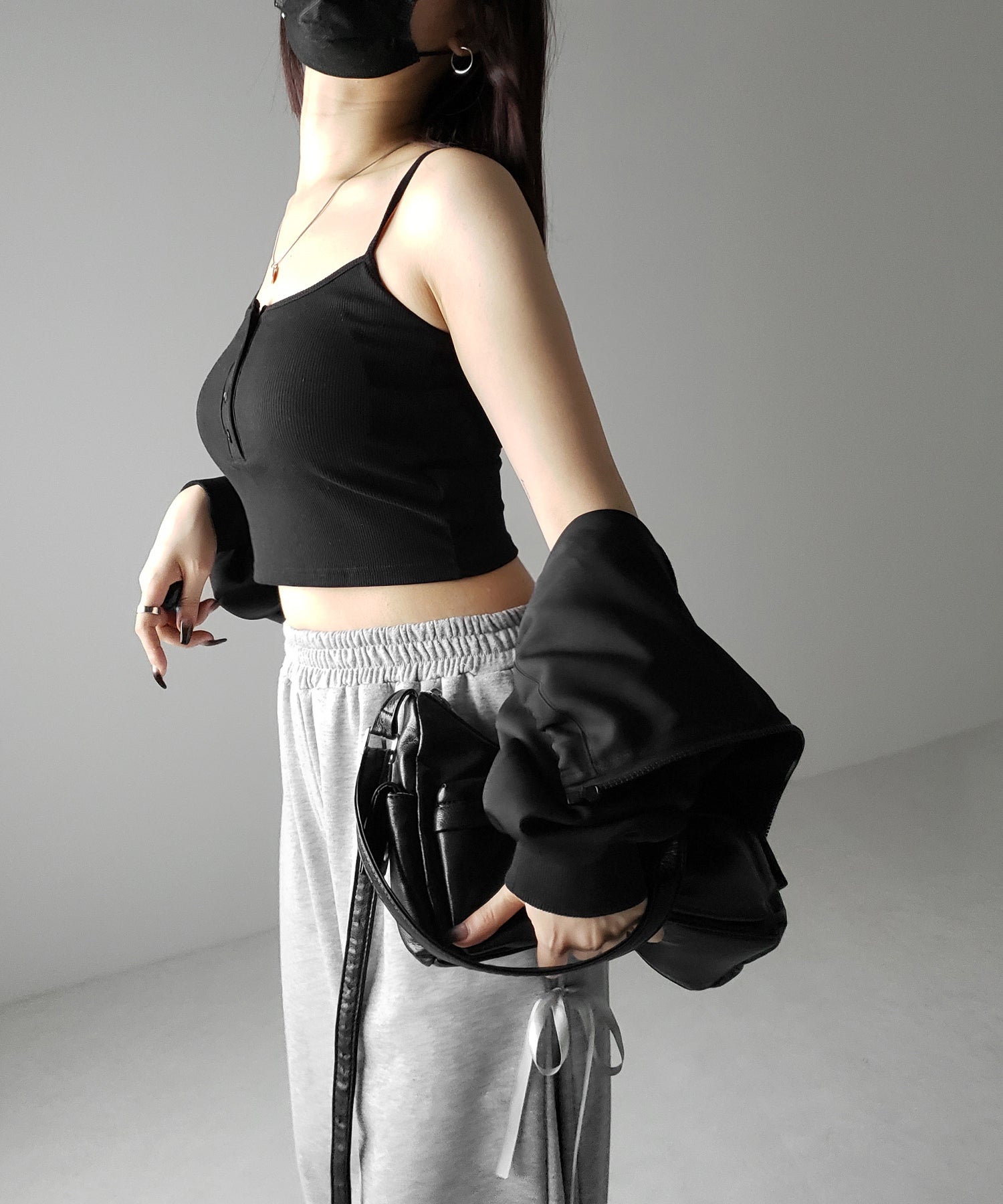 【 カップ付き 】フロントボタンヘンリーネックショートリブキャミソール / front button henry neck short rib camisole