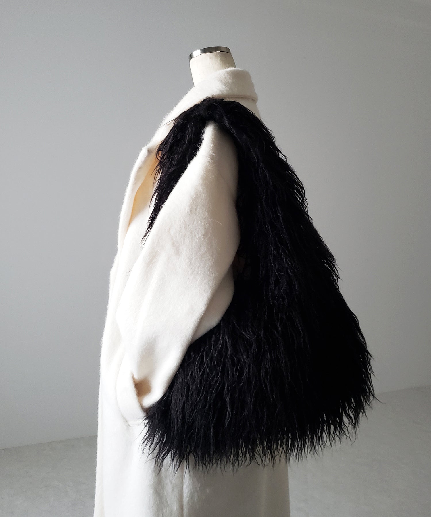 【 5color 】シャギーファーワンハンドルショルダーバッグ / shaggy fur onehandle shoulder bag
