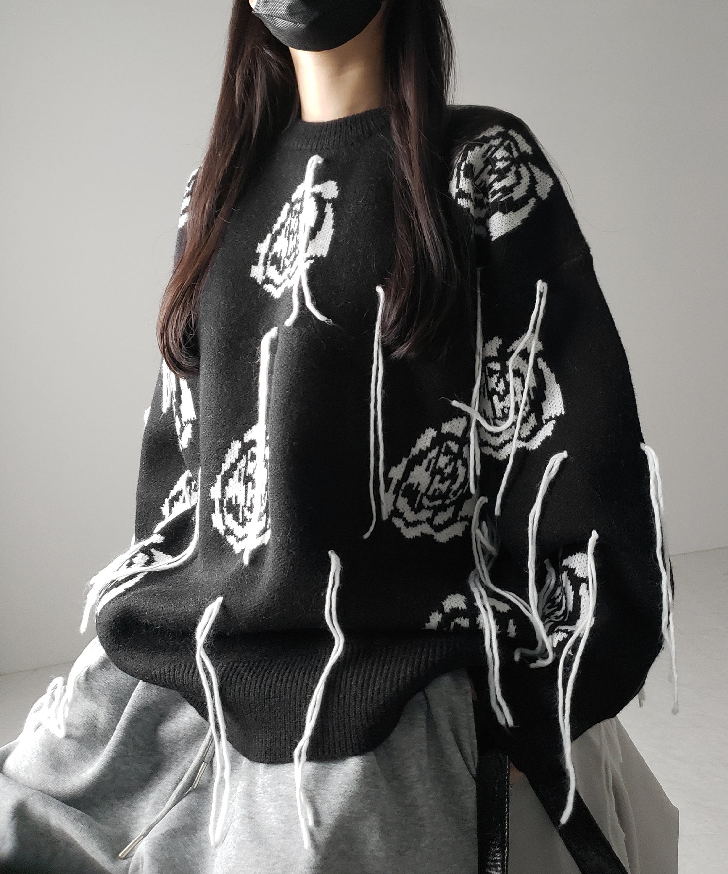 バラジャガードフリンジビッグシルエットニット / rose jacquard fringe big silhouette knit